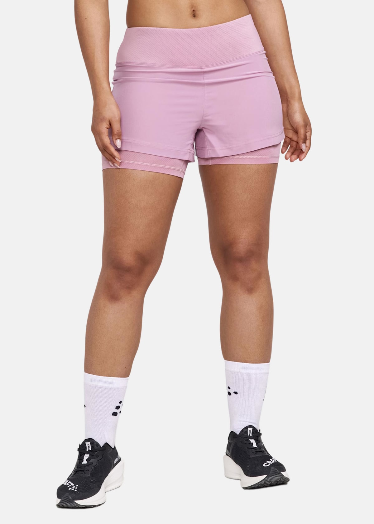 ADV ESSENCE 2-IN-1 SHORTS W |  - sv-se - dam - klader - shorts - lopar-traningsshorts - loparshorts-2-i-1 | Padelspecialisterna