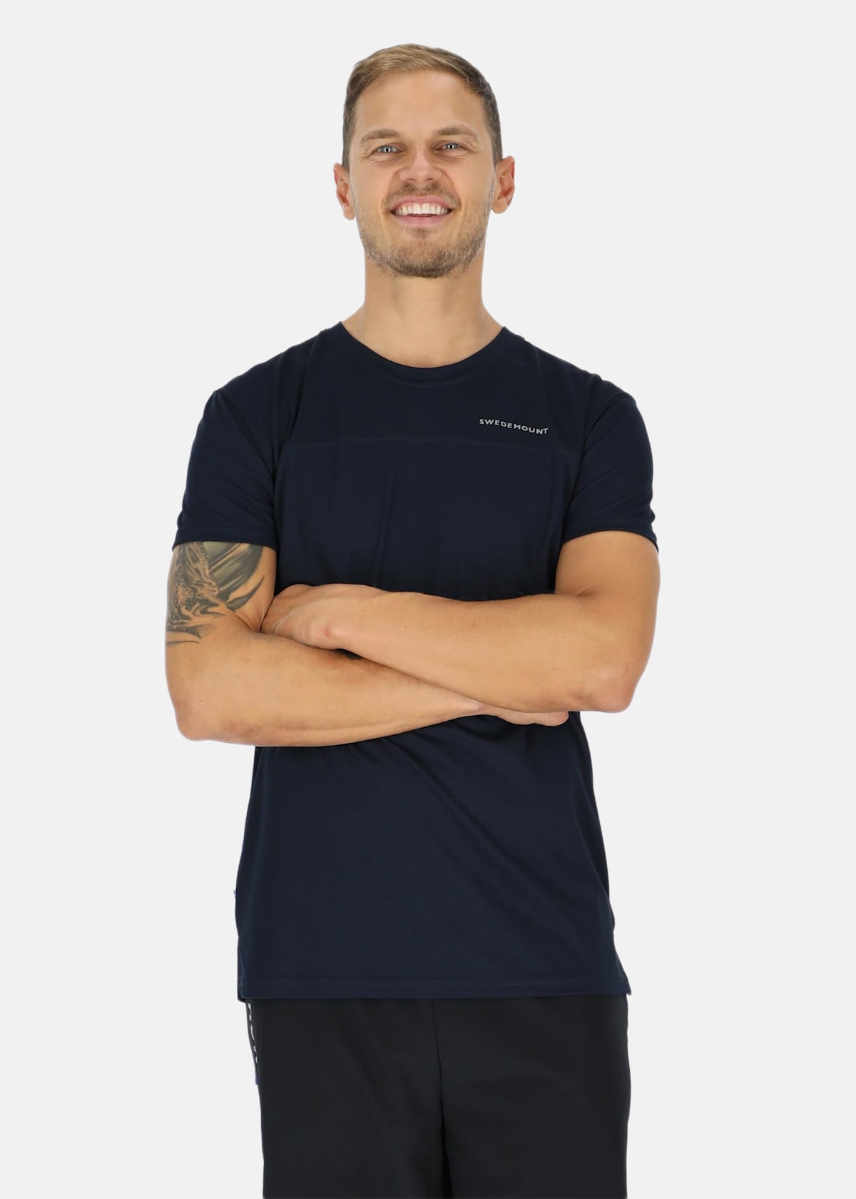 Fjällbacka Tee 2.0 |  - sv-se - herr - klader - t-shirts-linnen - t-shirt-vardag-sport - kortarmad-t-shirt-vardag-sport | Padelspecialisterna