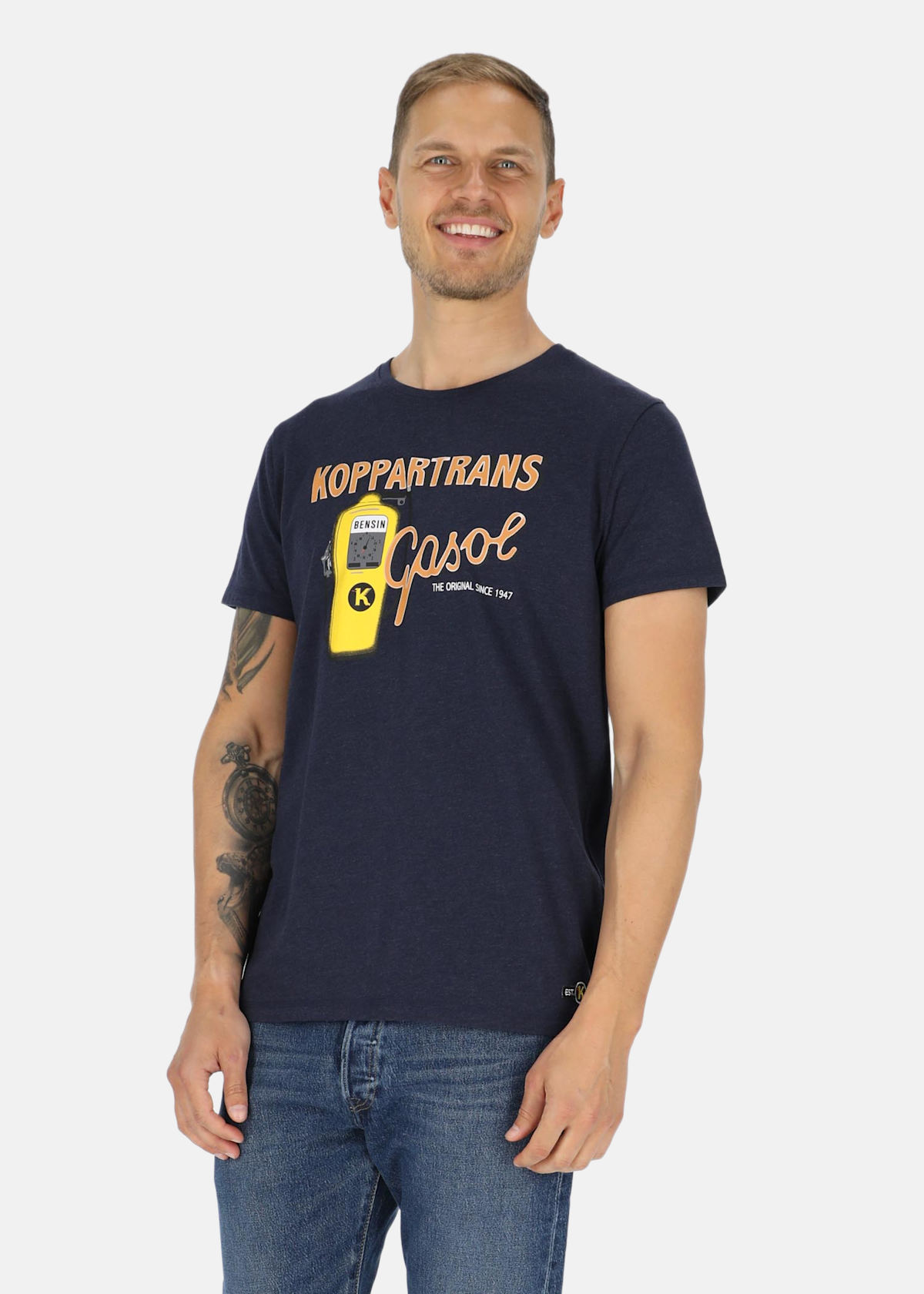 Gasoline Tee |  - sv-se - herr - klader - t-shirts-linnen - t-shirt-vardag-sport - kortarmad-t-shirt-vardag-sport | Padelspecialisterna