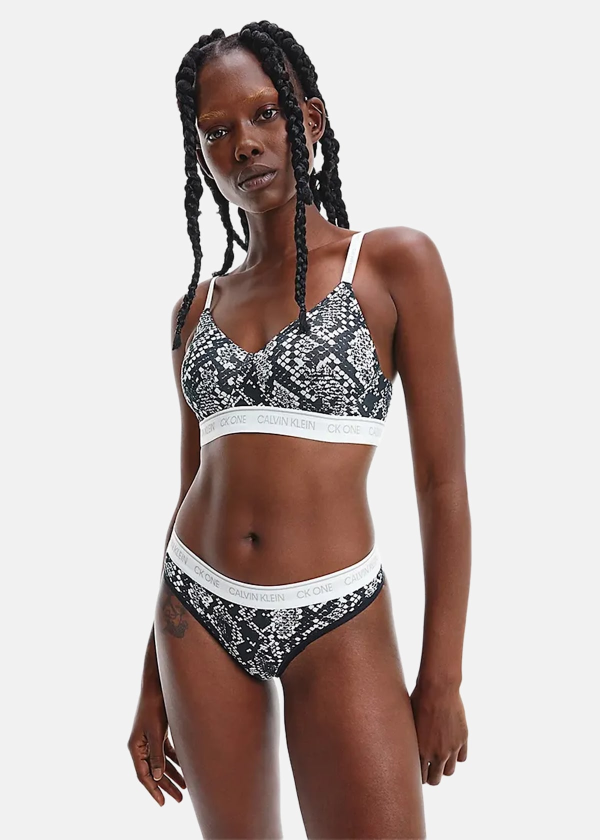 Thongs |  - sv-se - dam - klader - underklader - trosor - stringtrosor | Padelspecialisterna