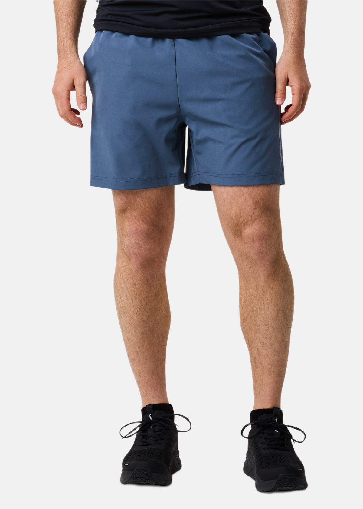 Core Shorts |  - sv-se - herr - klader - shorts - lopar-traningsshorts - traningsshorts | Padelspecialisterna
