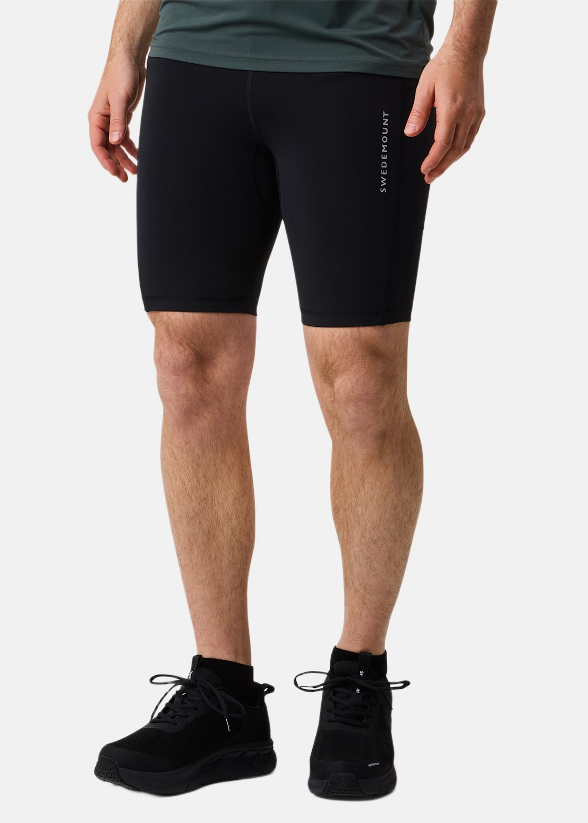 Ultra Light Short Tights |  - sv-se - herr - klader - byxor - tights - traningstights - traningstights-korta | Padelspecialisterna