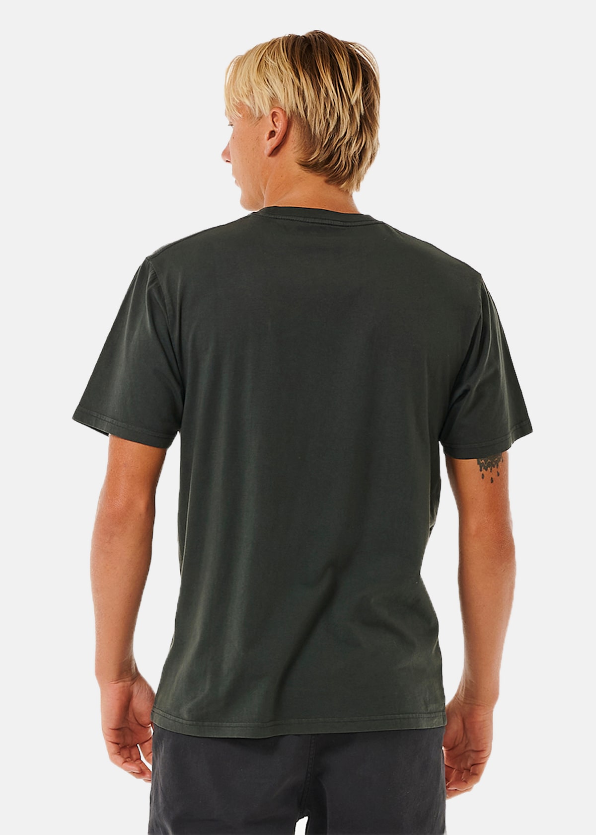 SURF REVIVAL MUMMA TEE |  - sv-se - herr - klader - t-shirts-linnen - t-shirt-vardag-sport - kortarmad-t-shirt-vardag-sport | Padelspecialisterna