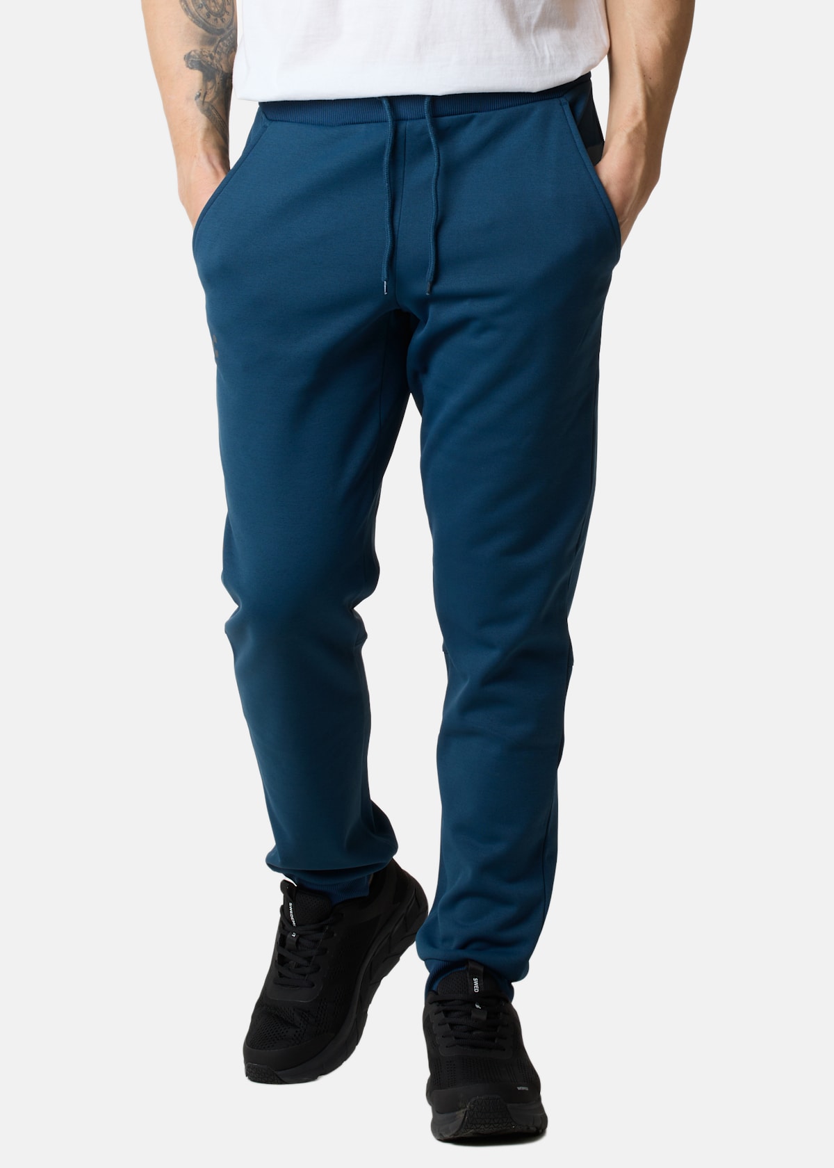 Training Pants 2.0 |  - sv-se - herr - klader - byxor - tranings-mjukis-vindbyxor - sweatpants-mjukisbyxor | Padelspecialisterna