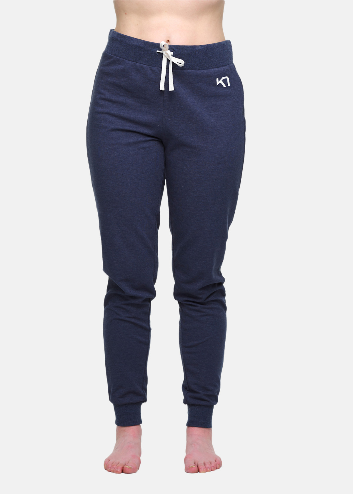 KARI PANT |  - sv-se - dam - klader - byxor - tranings-mjukis-vindbyxor - mjukisbyxor-sweatpants | Padelspecialisterna