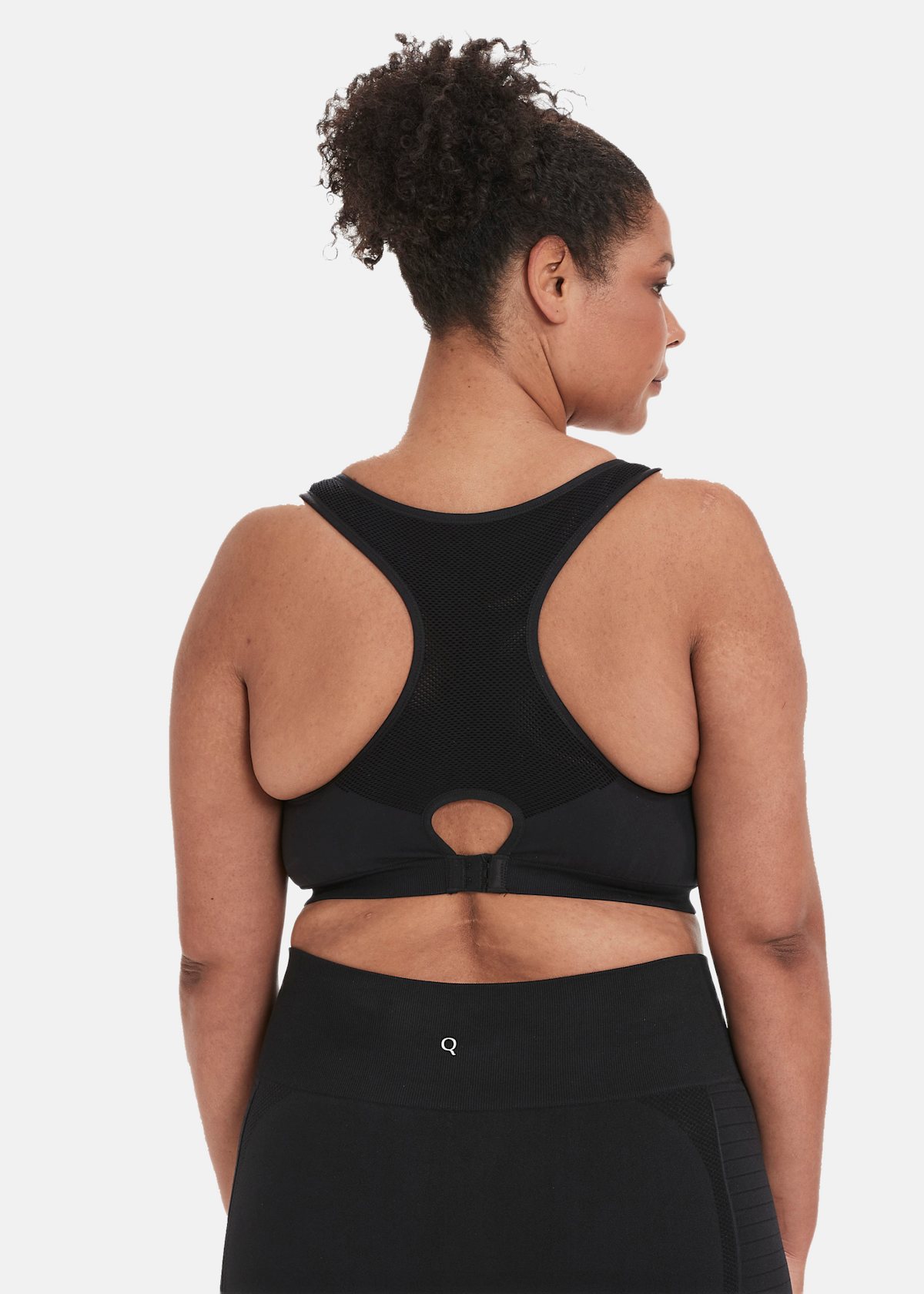 Rosa W Medium Support Seamless |  - sv-se - dam - klader - underklader - bh - sports-bh-somlosa | Padelspecialisterna