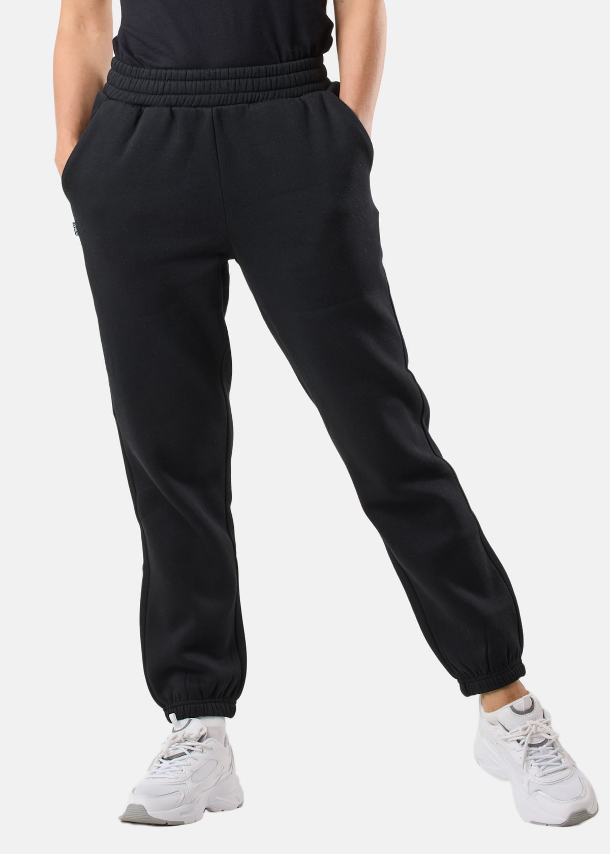 New York Pants II W |  - sv-se - dam - klader - byxor - tranings-mjukis-vindbyxor - mjukisbyxor-sweatpants | Padelspecialisterna