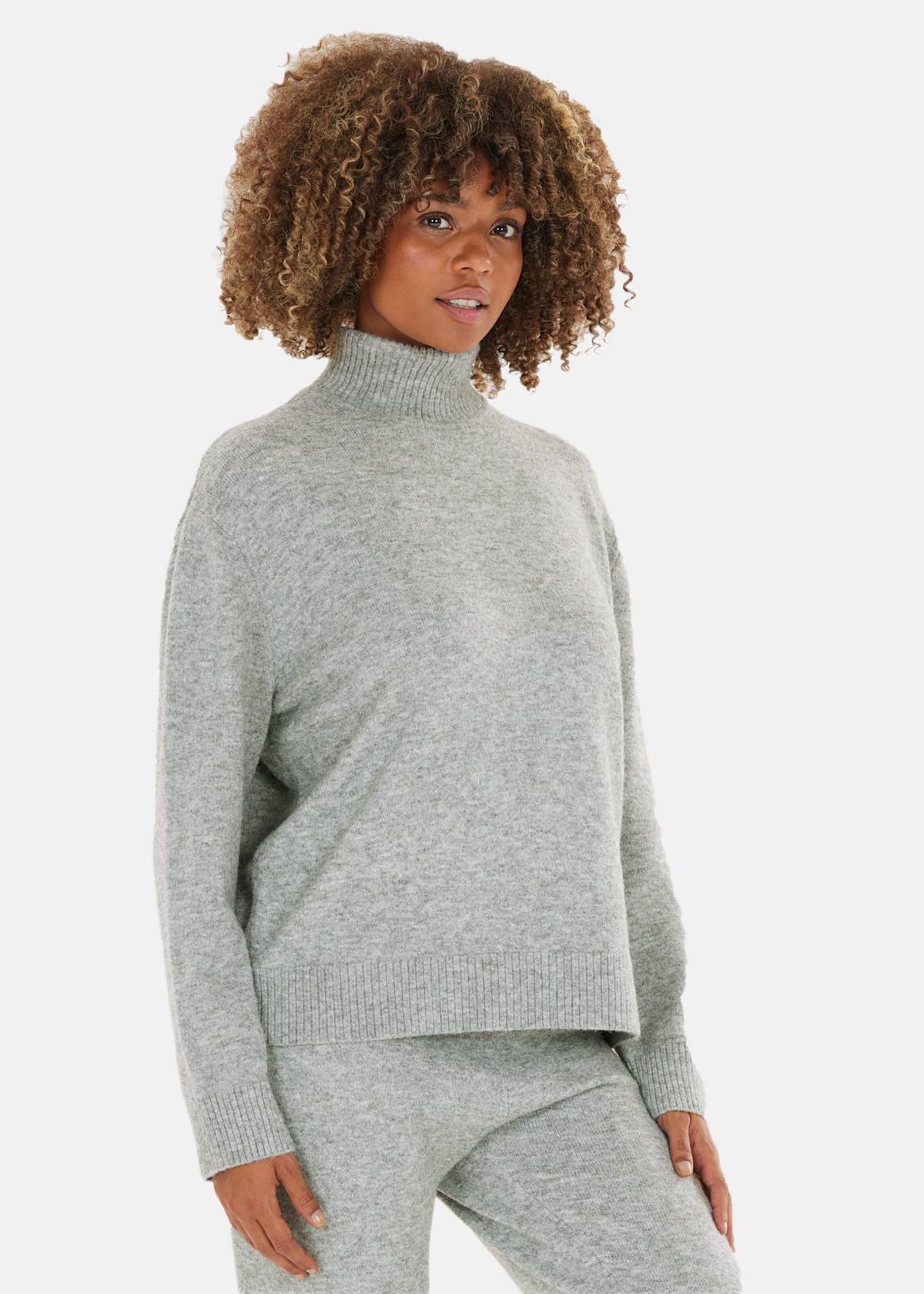 Daviana W Knitted High Neck |  - sv-se - dam - klader - trojor - stickade-trojor | Padelspecialisterna