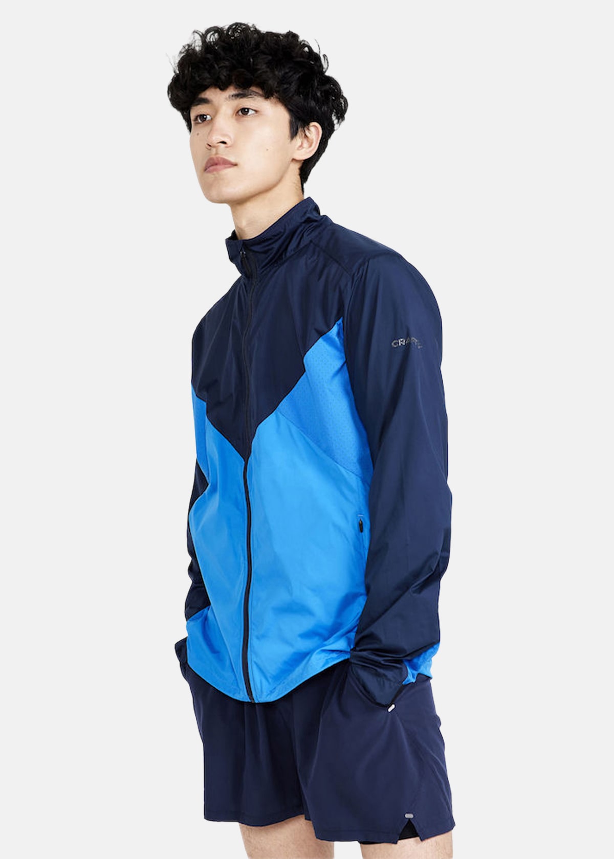 ADV ESSENCE WIND JACKET M |  - sv-se - herr - klader - jackor - loparjackor | Padelspecialisterna
