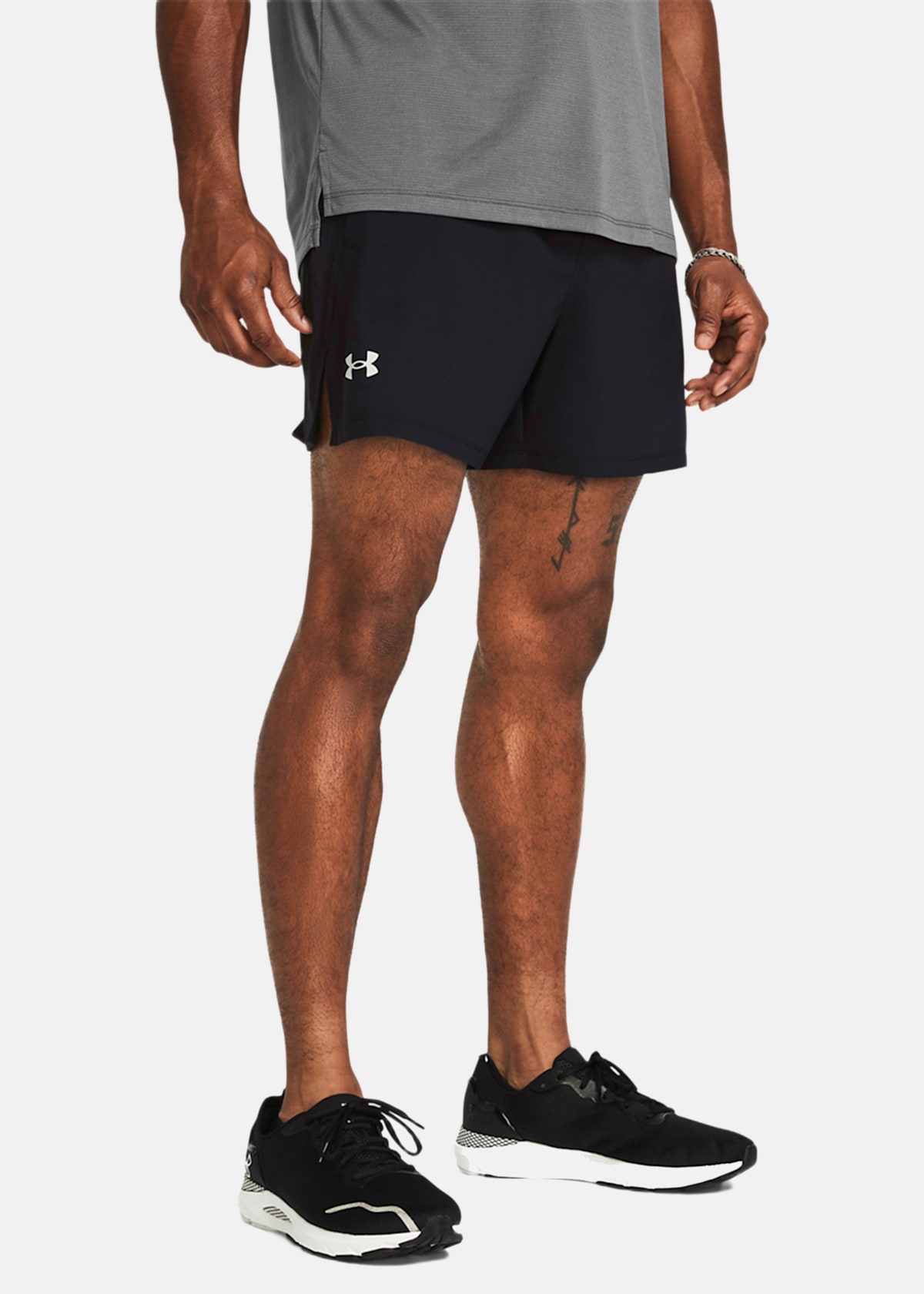 UA LAUNCH 5 UNLINED SHORTS |  - sv-se - herr - klader - shorts - lopar-traningsshorts - loparshorts | Padelspecialisterna