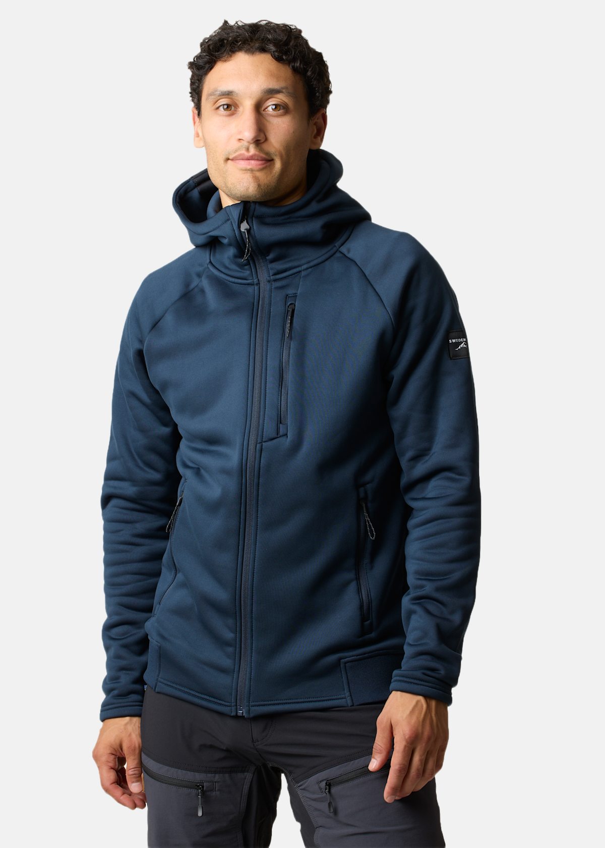 Lofoten Tech Stretch Hood |  - sv-se - herr - klader - trojor - huvtrojor - hoodie | Padelspecialisterna