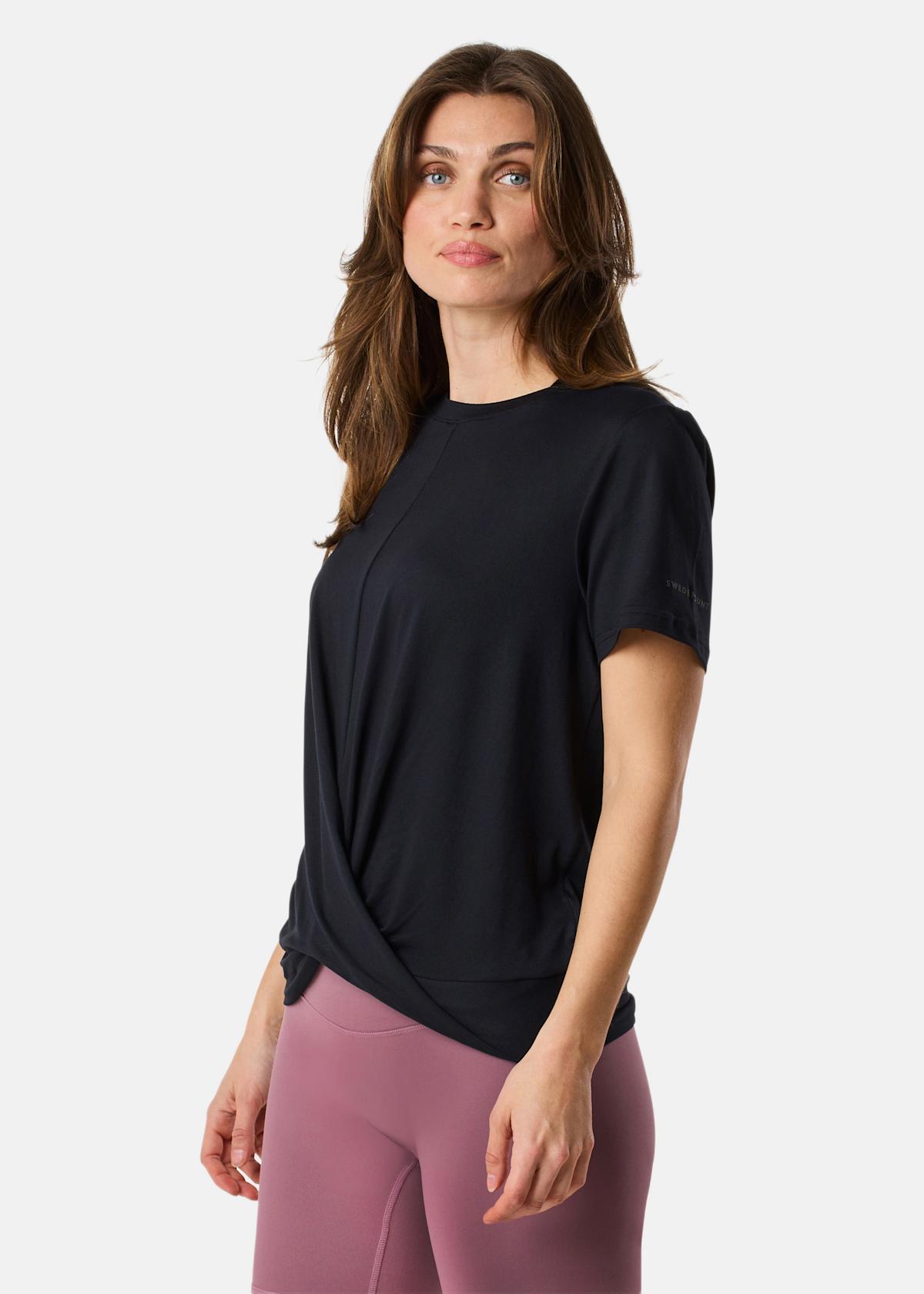 Core Wrap Soft Tee W |  - sv-se - dam - klader - toppar-linnen - t-shirts-friluftsliv-vandring - t-shirts-kortarmade | Padelspecialisterna