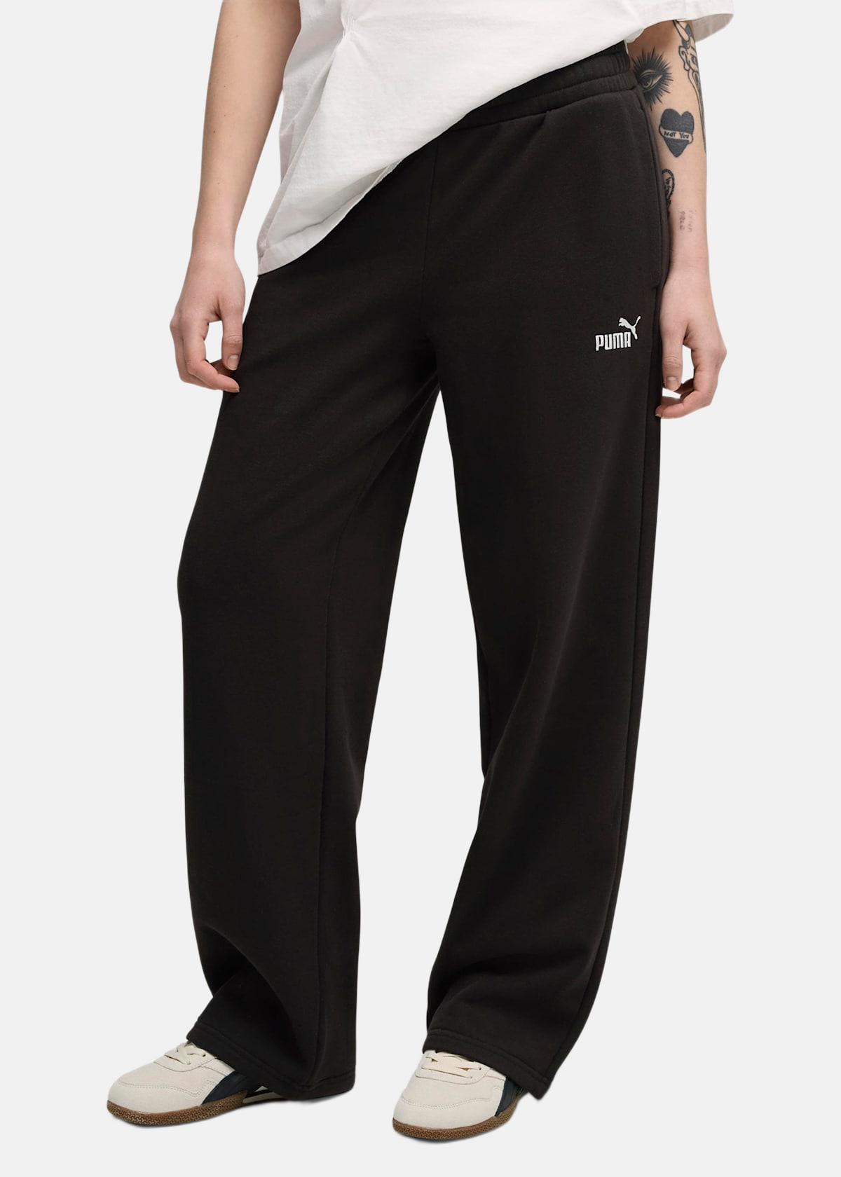 ESS Small No. 1 Logo Comfort S |  - sv-se - dam - klader - byxor - tranings-mjukis-vindbyxor - mjukisbyxor-sweatpants | Padelspecialisterna