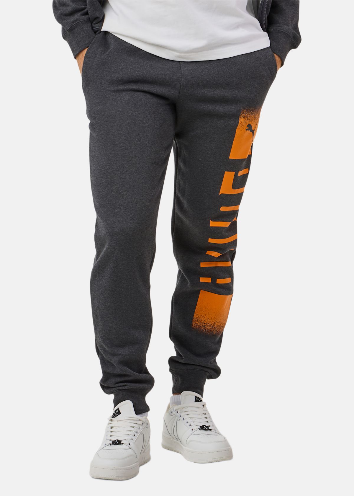 ESS REBEL PANTS |  - sv-se - herr - klader - byxor - tranings-mjukis-vindbyxor - sweatpants-mjukisbyxor | Padelspecialisterna