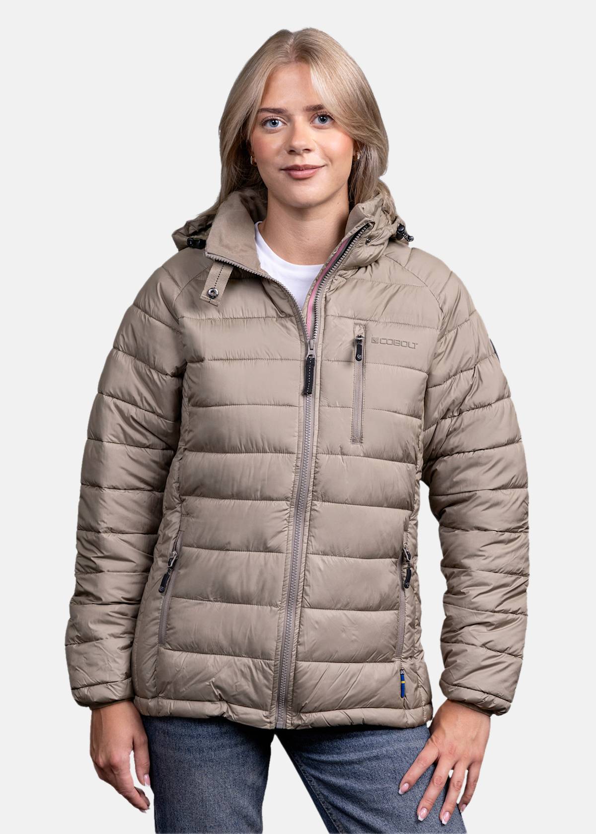 ULRIKA LIGHT |  - sv-se - dam - klader - jackor - vandringsjackor | Padelspecialisterna