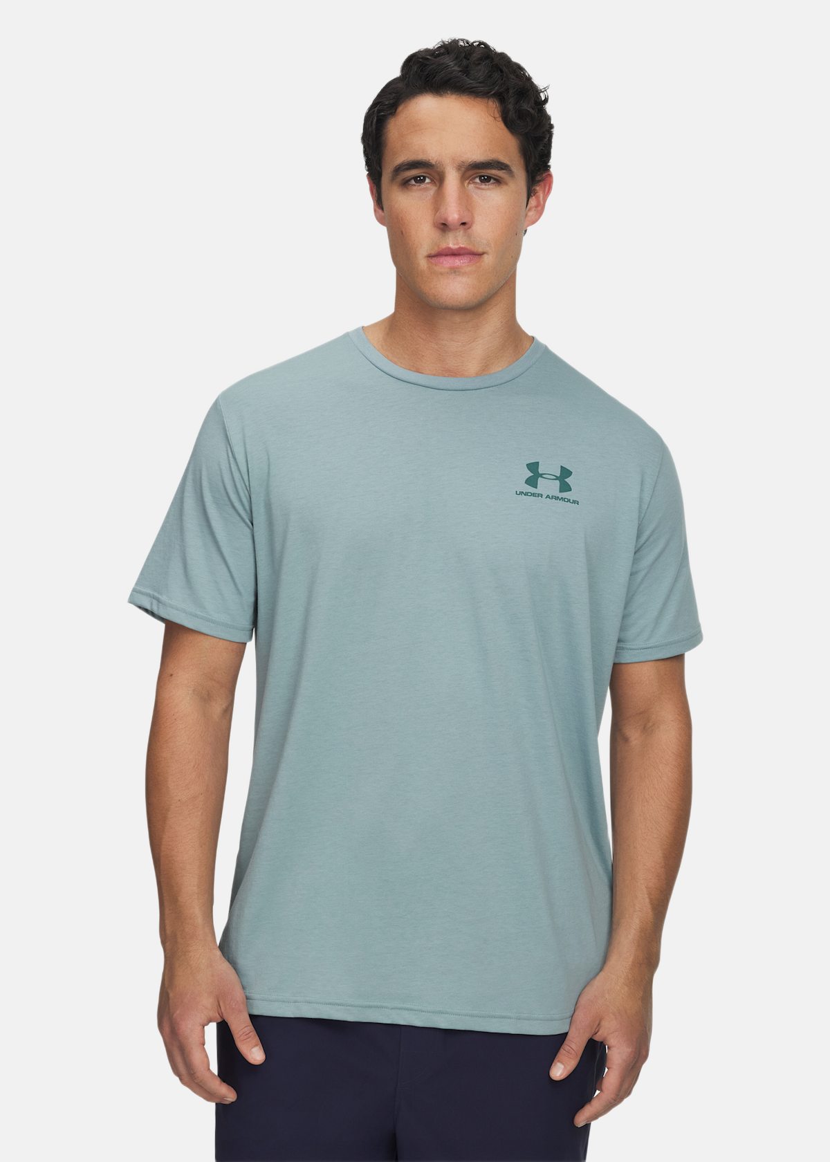 UA M SPORTSTYLE LC SS |  - sv-se - herr - klader - t-shirts-linnen - t-shirt-vardag-sport - kortarmad-t-shirt-vardag-sport | Padelspecialisterna