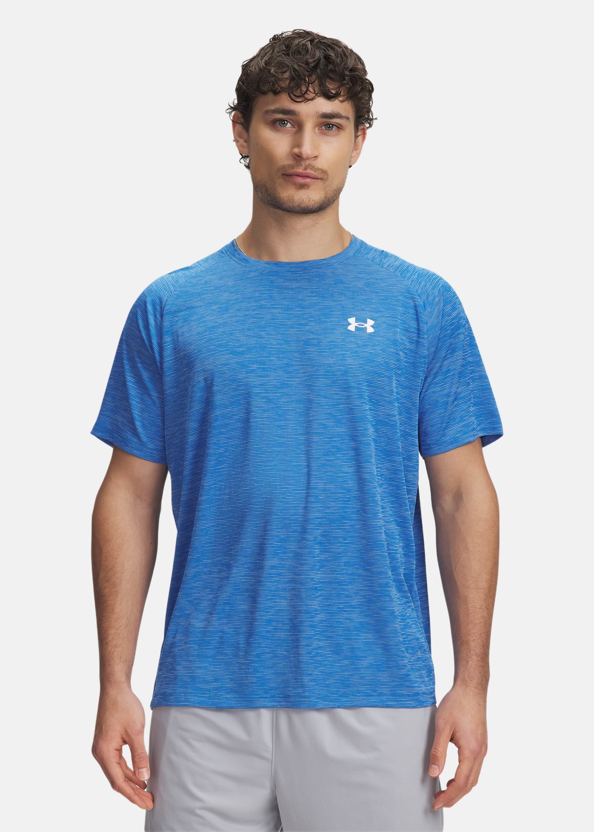 UA Tech Textured SS |  - sv-se - herr - klader - t-shirts-linnen - t-shirt-vardag-sport - kortarmad-t-shirt-vardag-sport | Padelspecialisterna