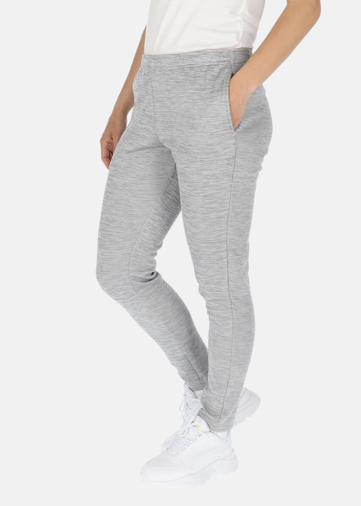 Training Logo Pants W |  - sv-se - dam - klader - byxor - tranings-mjukis-vindbyxor - mjukisbyxor-sweatpants | Padelspecialisterna