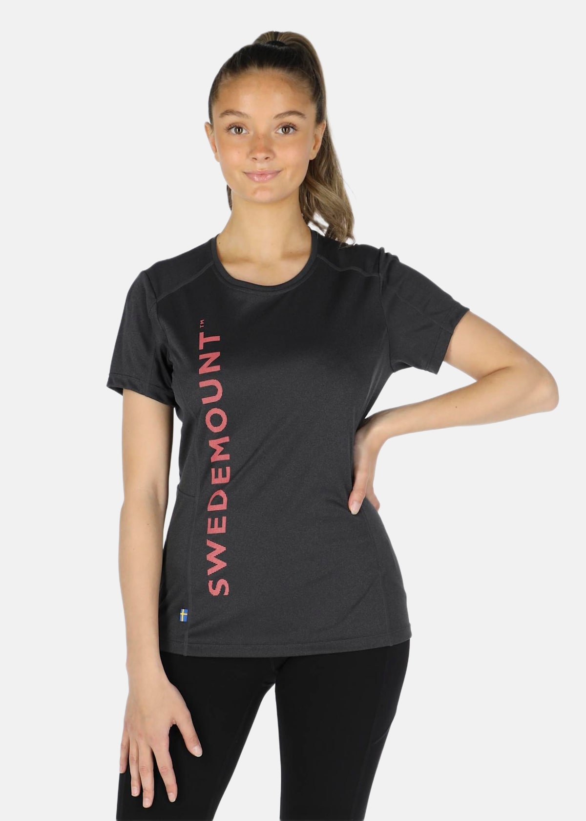 Training Logo Tee W |  - sv-se - dam - klader - toppar-linnen - t-shirts-friluftsliv-vandring - t-shirts-kortarmade | Padelspecialisterna