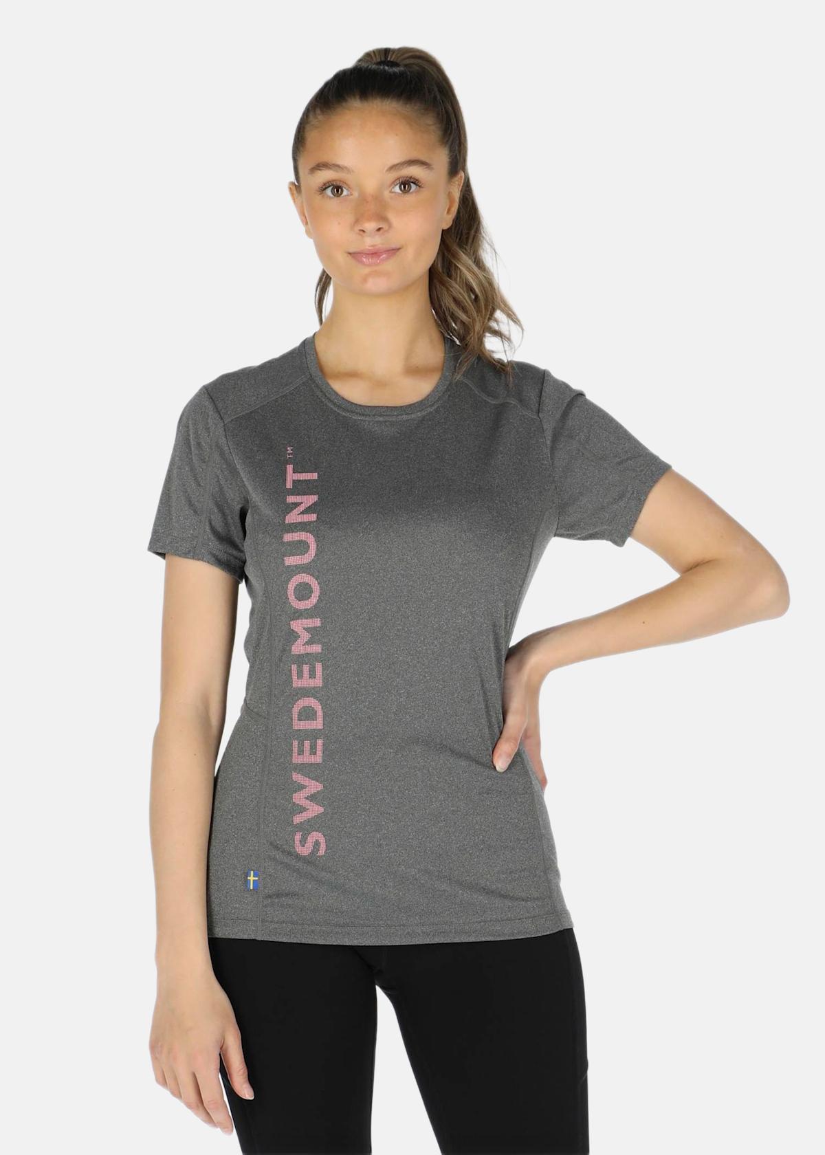 Training Logo Tee W |  - sv-se - dam - klader - toppar-linnen - t-shirts-friluftsliv-vandring - t-shirts-kortarmade | Padelspecialisterna