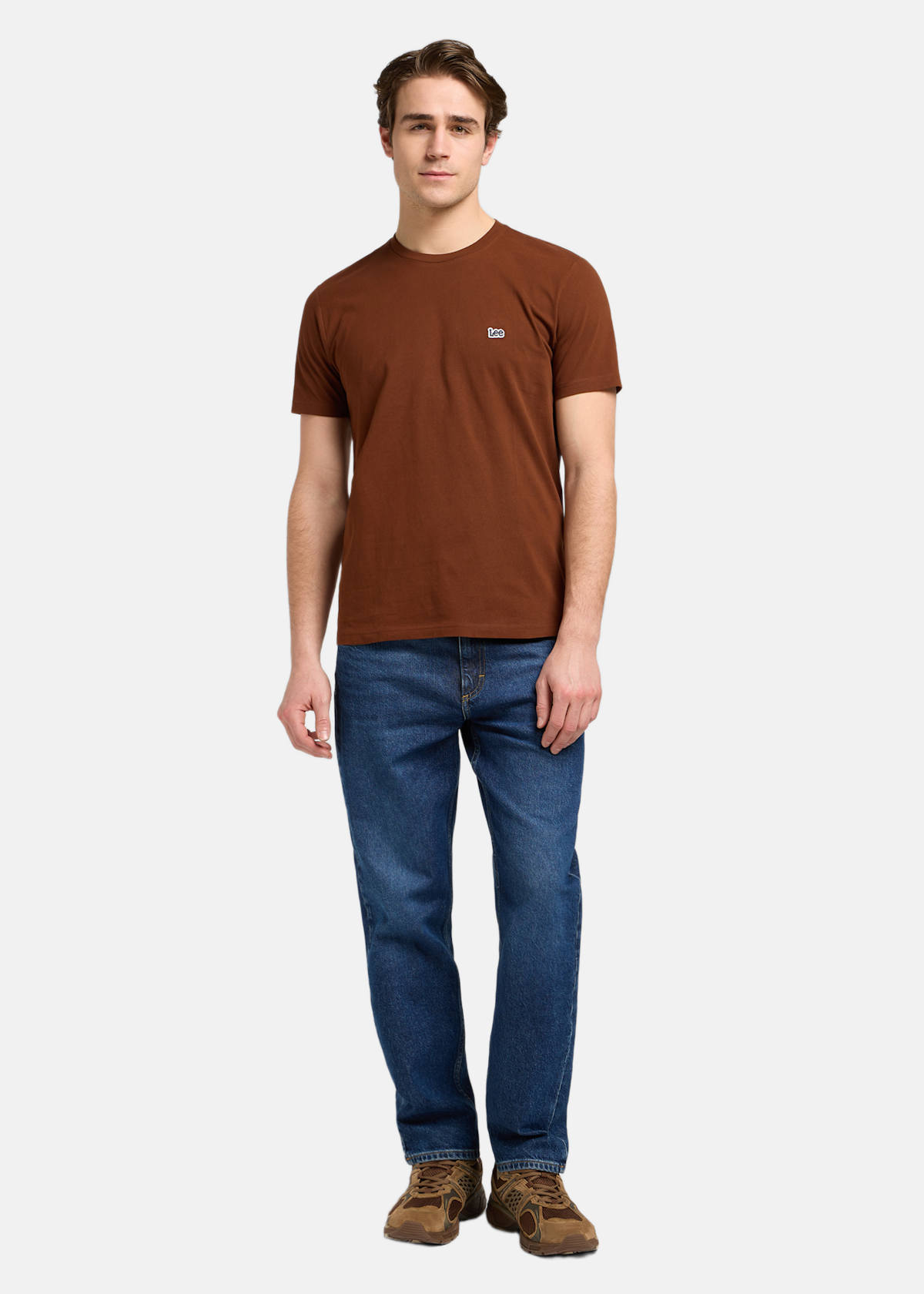 SS_PATCH_LOGO_TEE LUXE_BROWN |  - sv-se - herr - klader - t-shirts-linnen - t-shirt-vardag-sport - kortarmad-t-shirt-vardag-sport | Padelspecialisterna