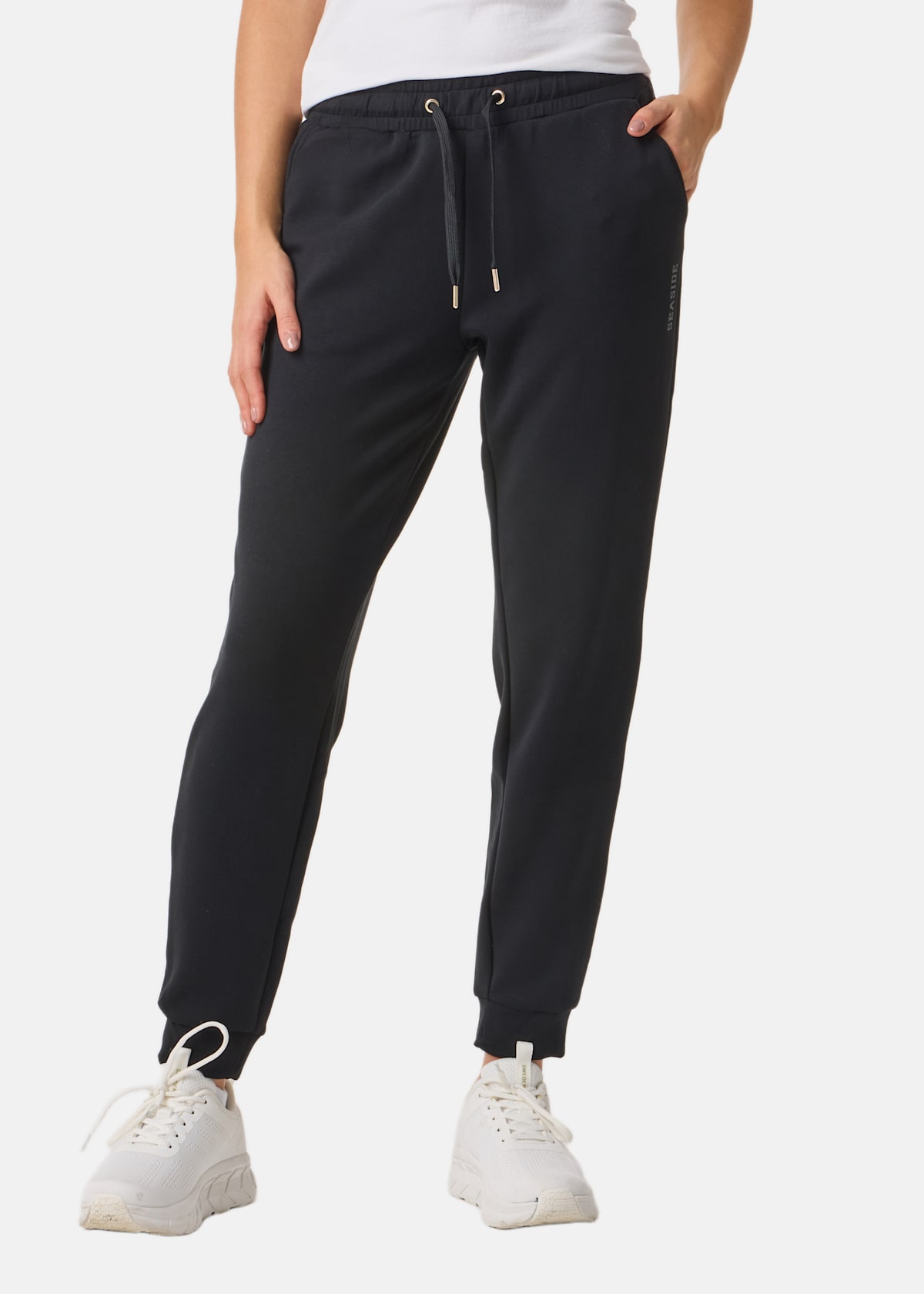 Lounge Relax Pants W |  - sv-se - dam - klader - byxor - tranings-mjukis-vindbyxor - mjukisbyxor-sweatpants | Padelspecialisterna