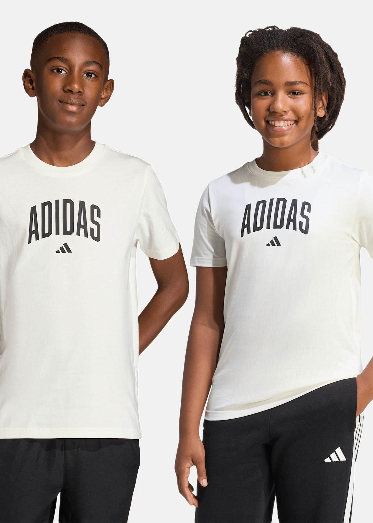 J COLLEG T |  - sv-se - barn - klader - t-shirts-linnen - t-shirt-sport-fritid - t-shirt-sport-fritid-kortarmad | Padelspecialisterna