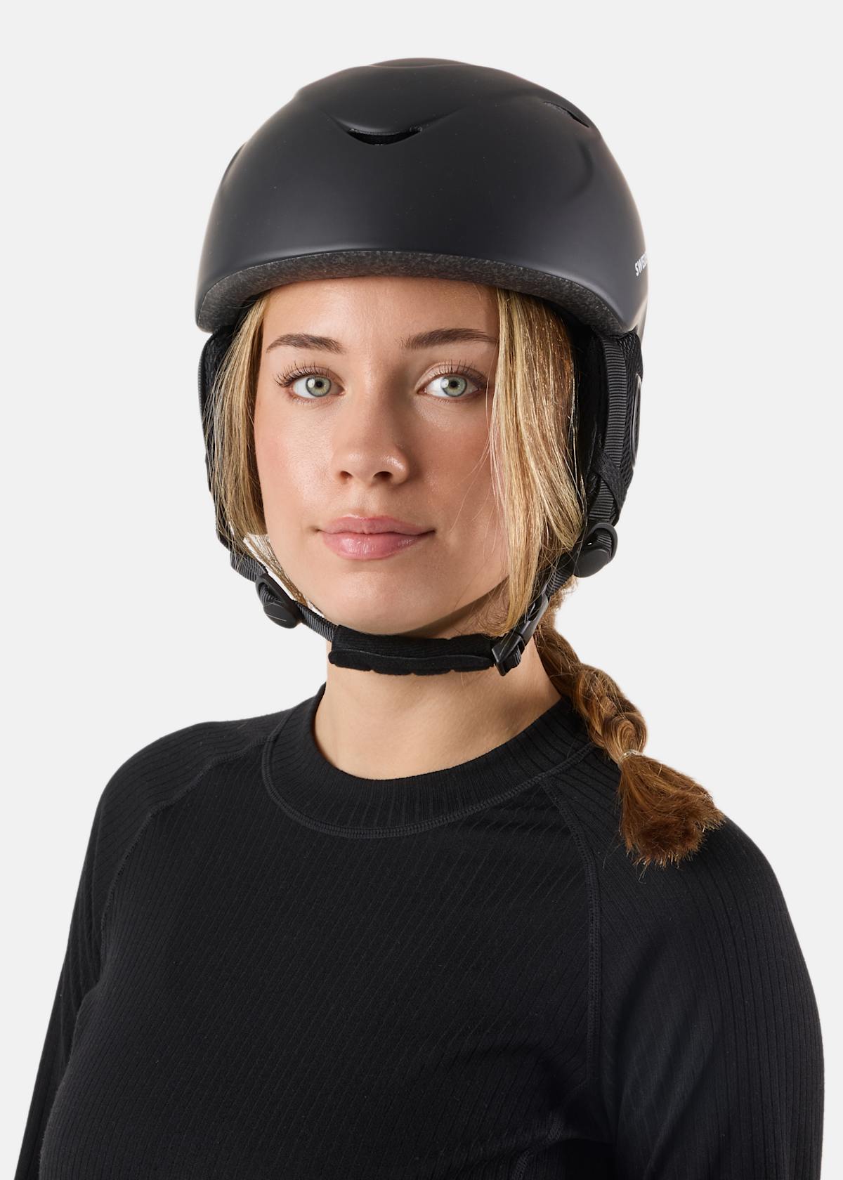 All Mountain Ski Helmet |  - sv-se - dam - utrustning - skydd-hjalmar - hjalmar - alpinhjalmar | Padelspecialisterna