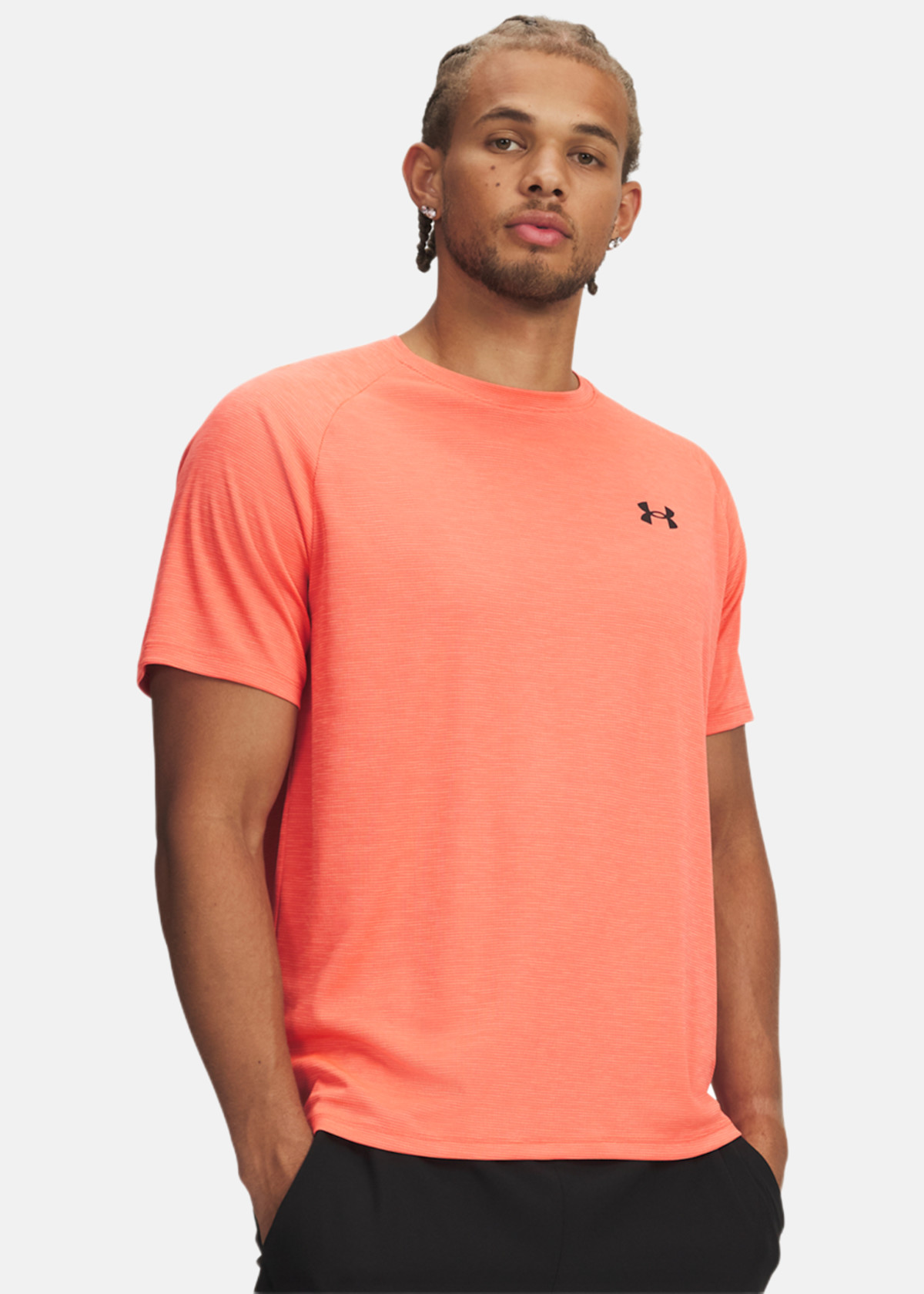 UA Tech Textured SS |  - sv-se - herr - klader - t-shirts-linnen - t-shirt-vardag-sport - kortarmad-t-shirt-vardag-sport | Padelspecialisterna