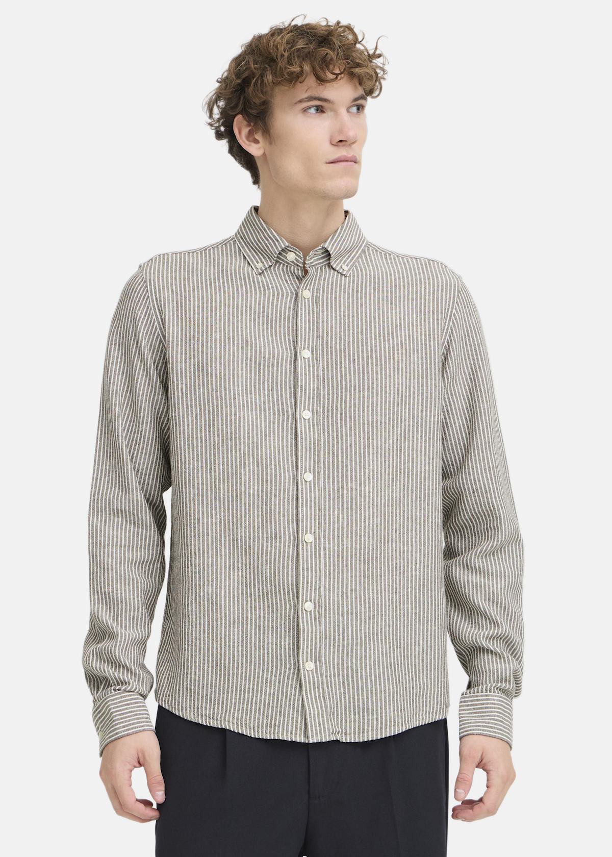 CFHANES LINEN MIX LS SHIRT |  - sv-se - herr - klader - skjortor-piketrojor - skjortor - langarmade-skjortor | Padelspecialisterna