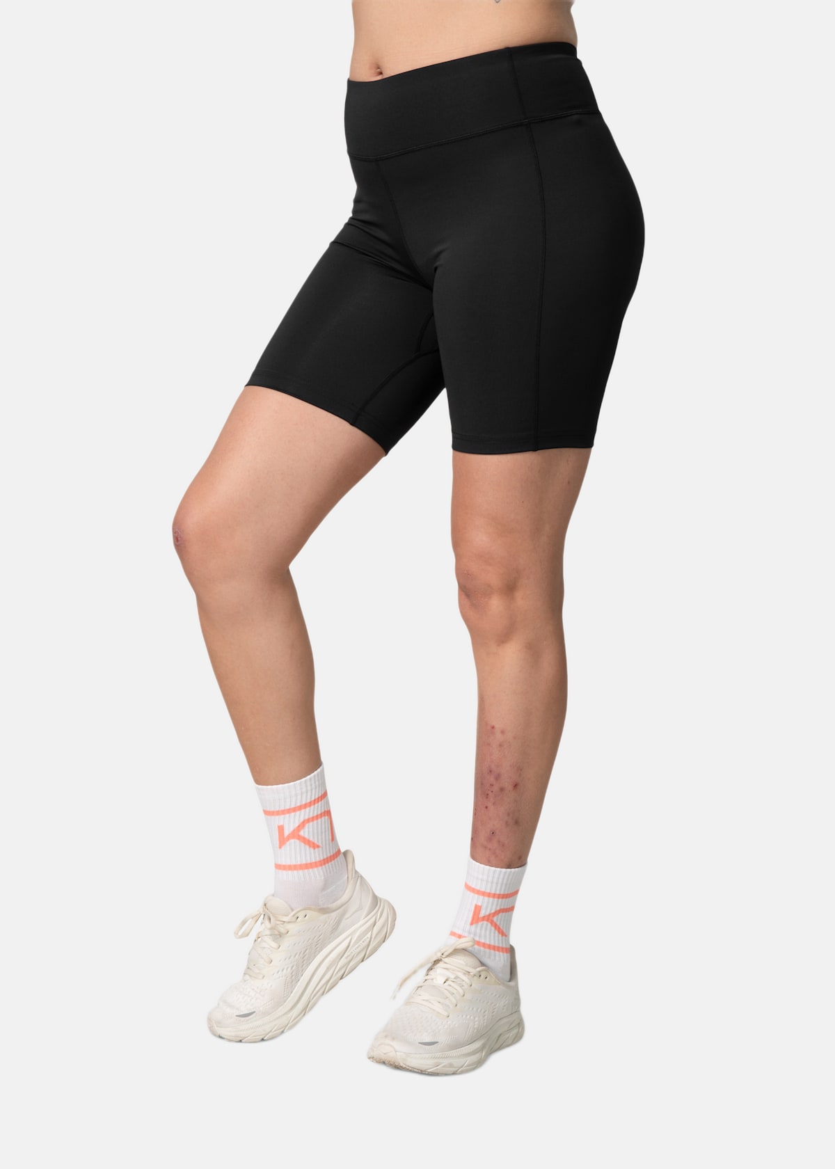 AVA 8 INCH SHORTS |  - sv-se - dam - klader - byxor - tights-leggings - traningstights - traningstights-korta | Padelspecialisterna