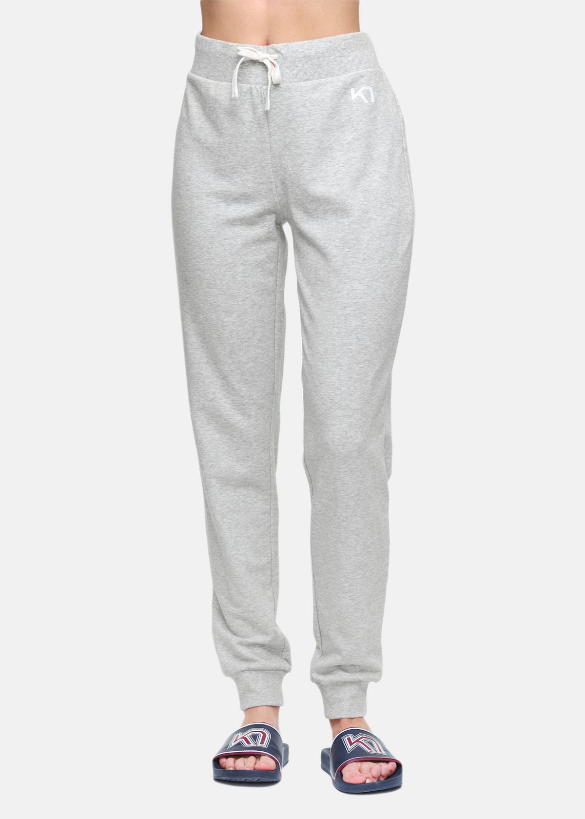 KARI PANT |  - sv-se - dam - klader - byxor - tranings-mjukis-vindbyxor - mjukisbyxor-sweatpants | Padelspecialisterna