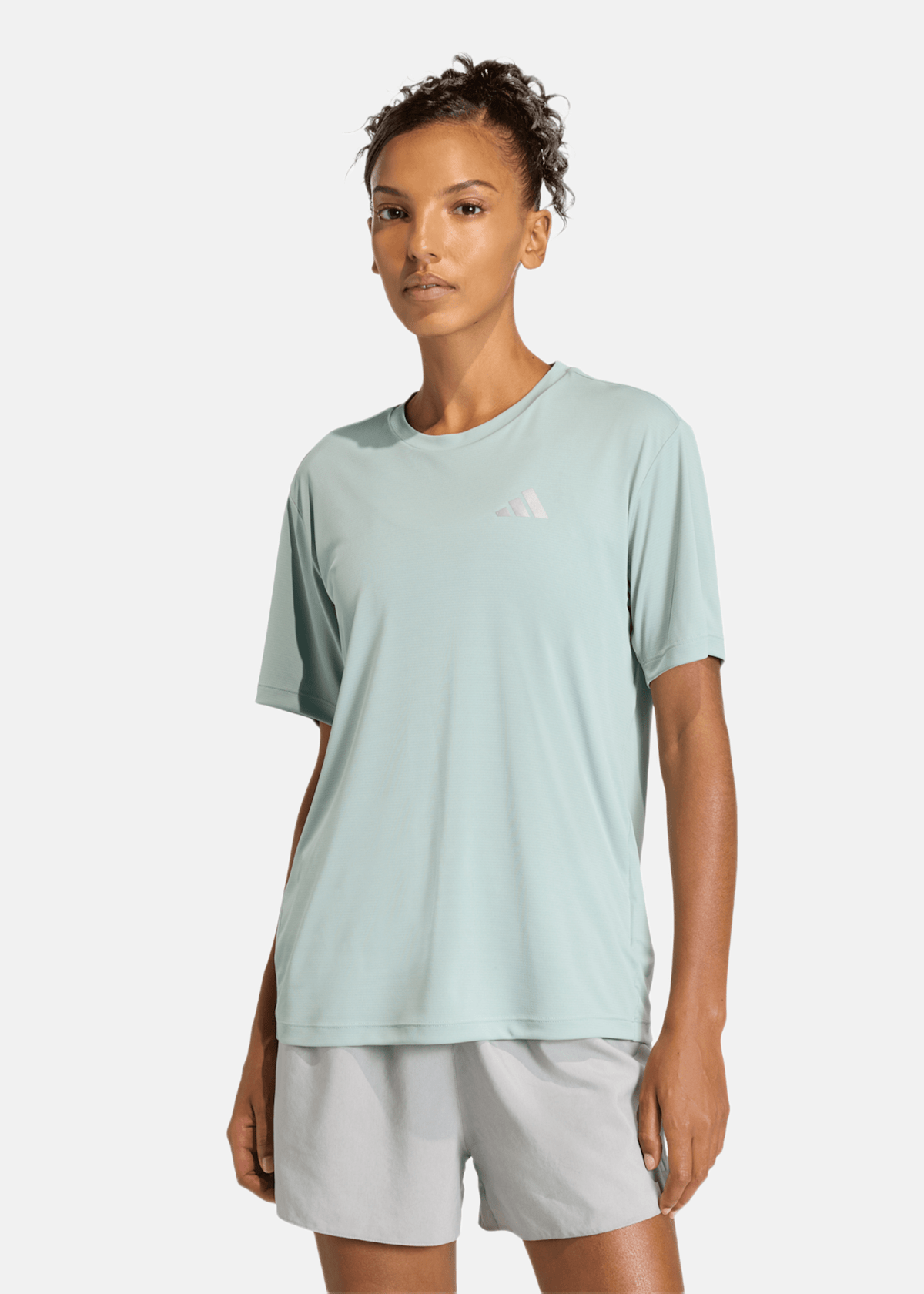 Run Ess Tee W |  - sv-se - dam - klader - toppar-linnen - t-shirts-friluftsliv-vandring - t-shirts-kortarmade | Padelspecialisterna