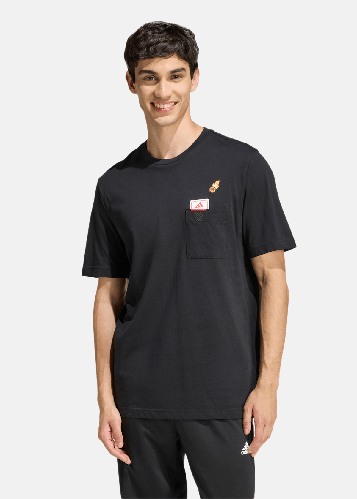 M MINI BBALL T |  - sv-se - herr - klader - t-shirts-linnen - t-shirt-vardag-sport - kortarmad-t-shirt-vardag-sport | Padelspecialisterna