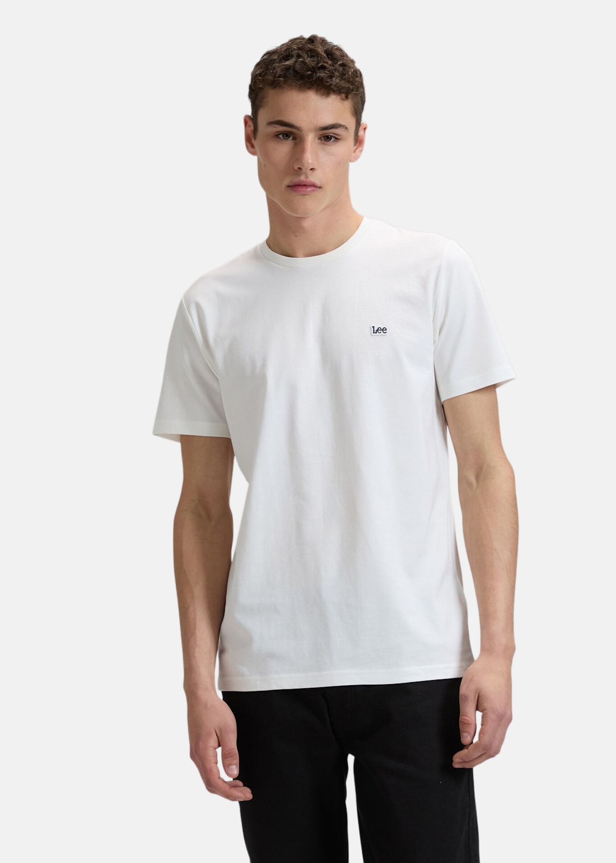 SS PATCH LOGO TEE |  - sv-se - herr - klader - t-shirts-linnen - t-shirt-vardag-sport - kortarmad-t-shirt-vardag-sport | Padelspecialisterna