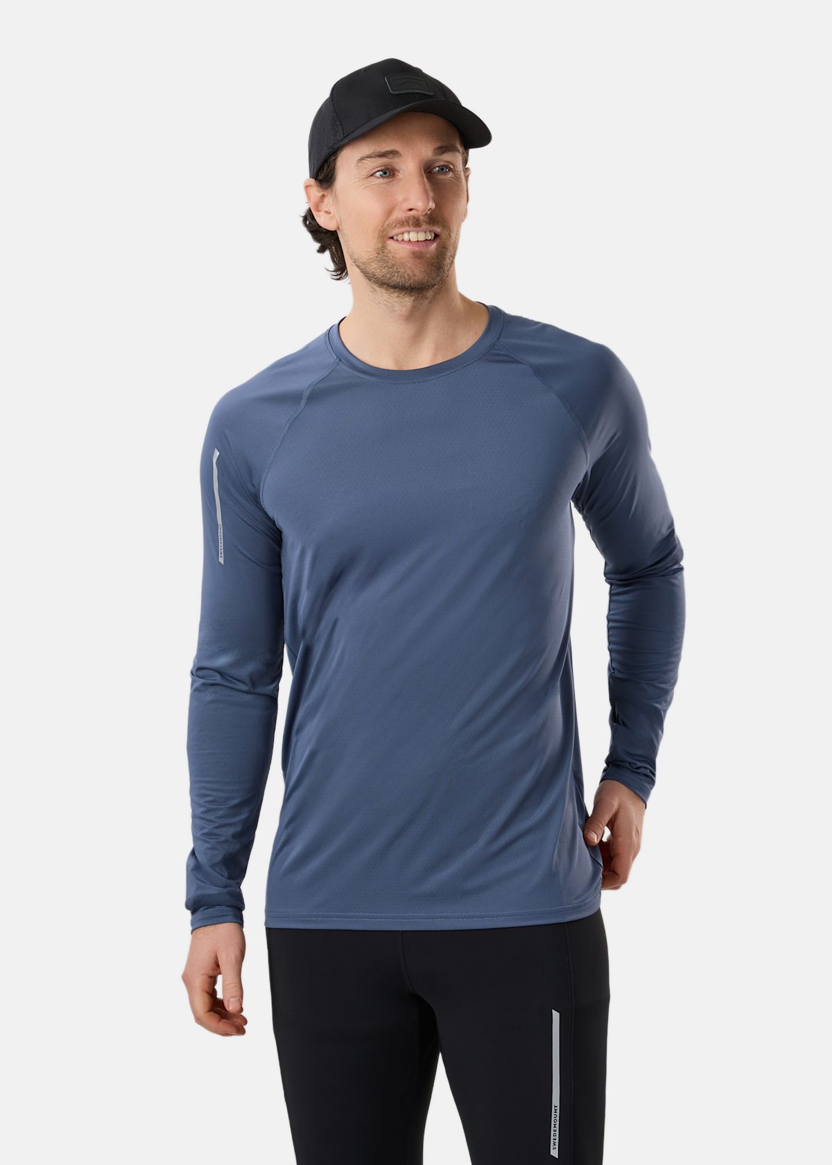 Core Training L/S Tee |  - sv-se - herr - klader - t-shirts-linnen - t-shirt-vardag-sport - langarmad-t-shirt-vardag-sport | Padelspecialisterna