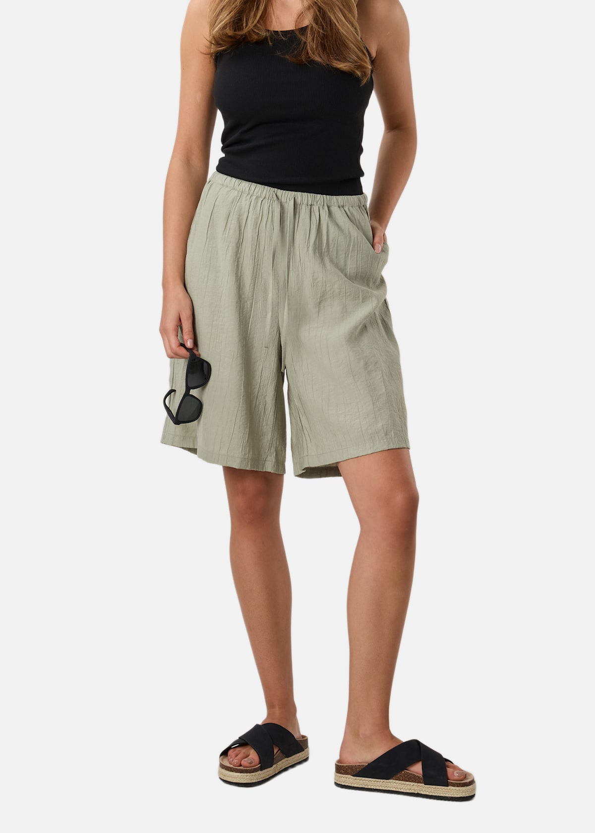 Savannah Crinkle Bermuda Shorts W |  - sv-se - dam - klader - shorts - vardags-jeansshorts - vardagsshorts | Padelspecialisterna