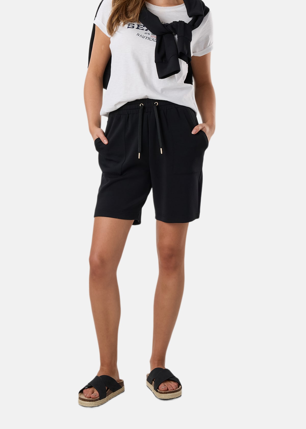 Lounge Relaxed Shorts W |  - sv-se - dam - klader - shorts - vardags-jeansshorts - vardagsshorts | Padelspecialisterna