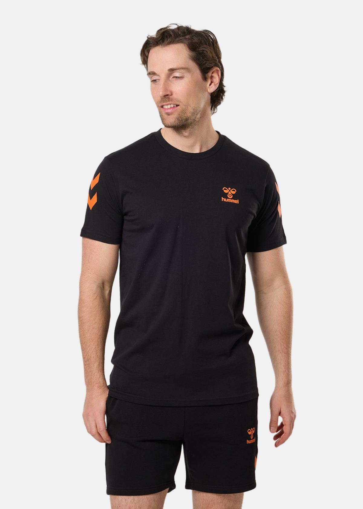 hmlFUTURE T-SHIRT |  - sv-se - herr - klader - t-shirts-linnen - t-shirt-vardag-sport - kortarmad-t-shirt-vardag-sport | Padelspecialisterna