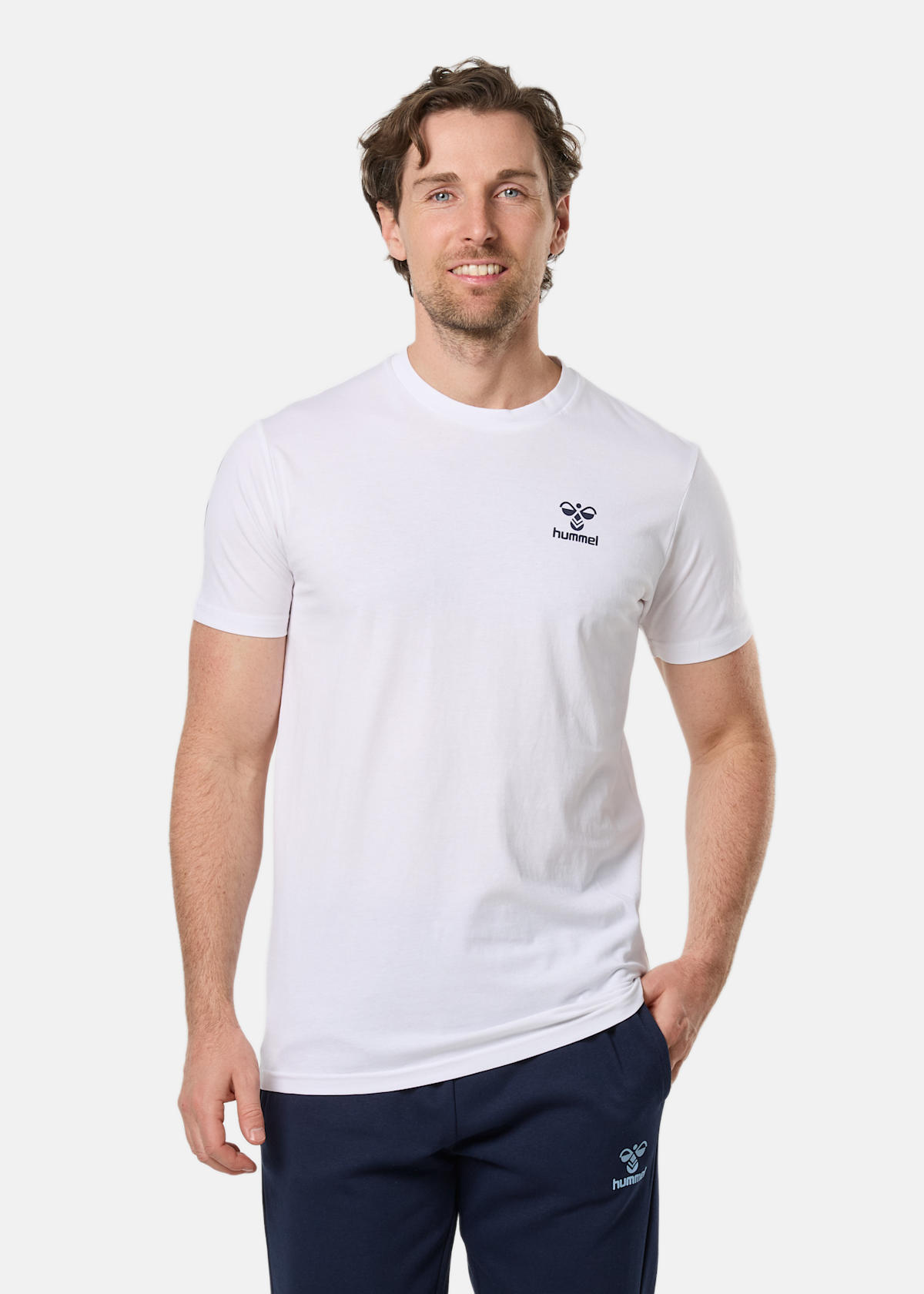 hmlFUTURE T-SHIRT |  - sv-se - herr - klader - t-shirts-linnen - t-shirt-vardag-sport - kortarmad-t-shirt-vardag-sport | Padelspecialisterna