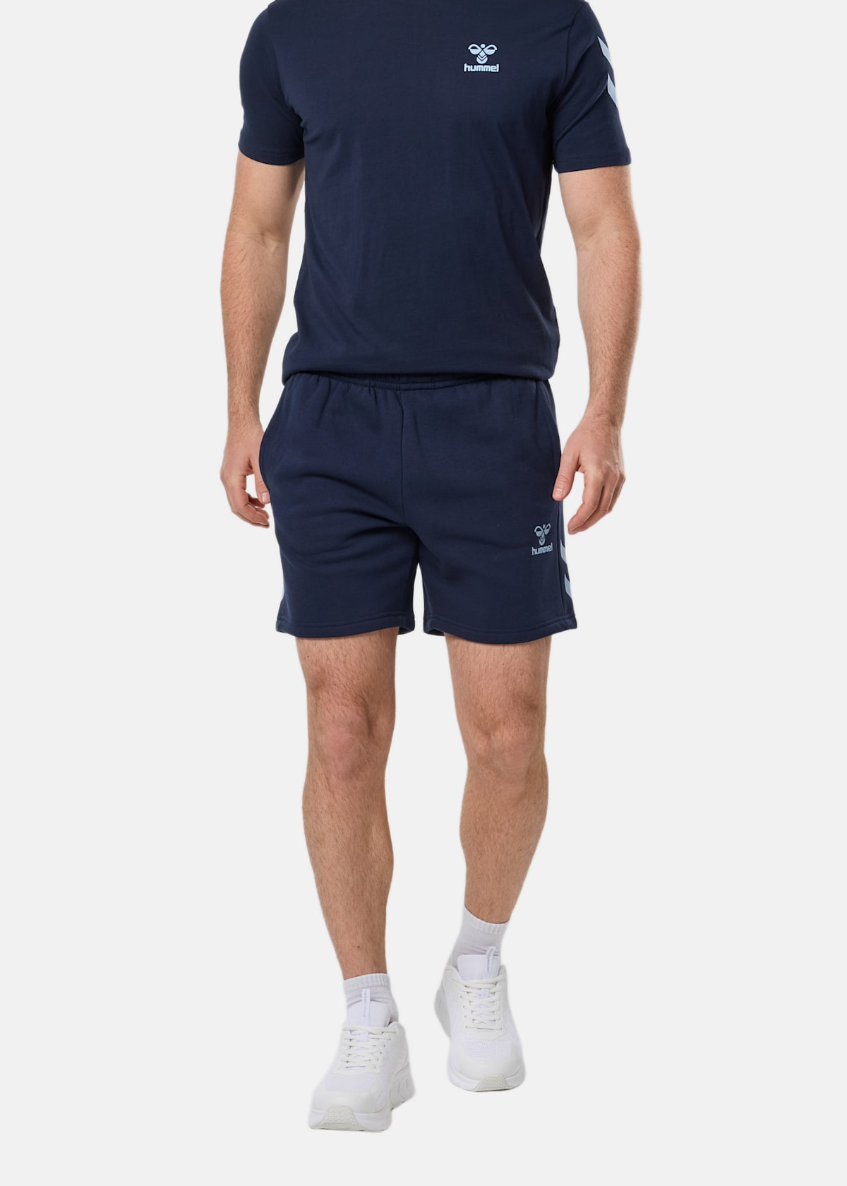 hmlFUTURE SWEAT SHORTS |  - sv-se - herr - klader - shorts - bomullshorts | Padelspecialisterna