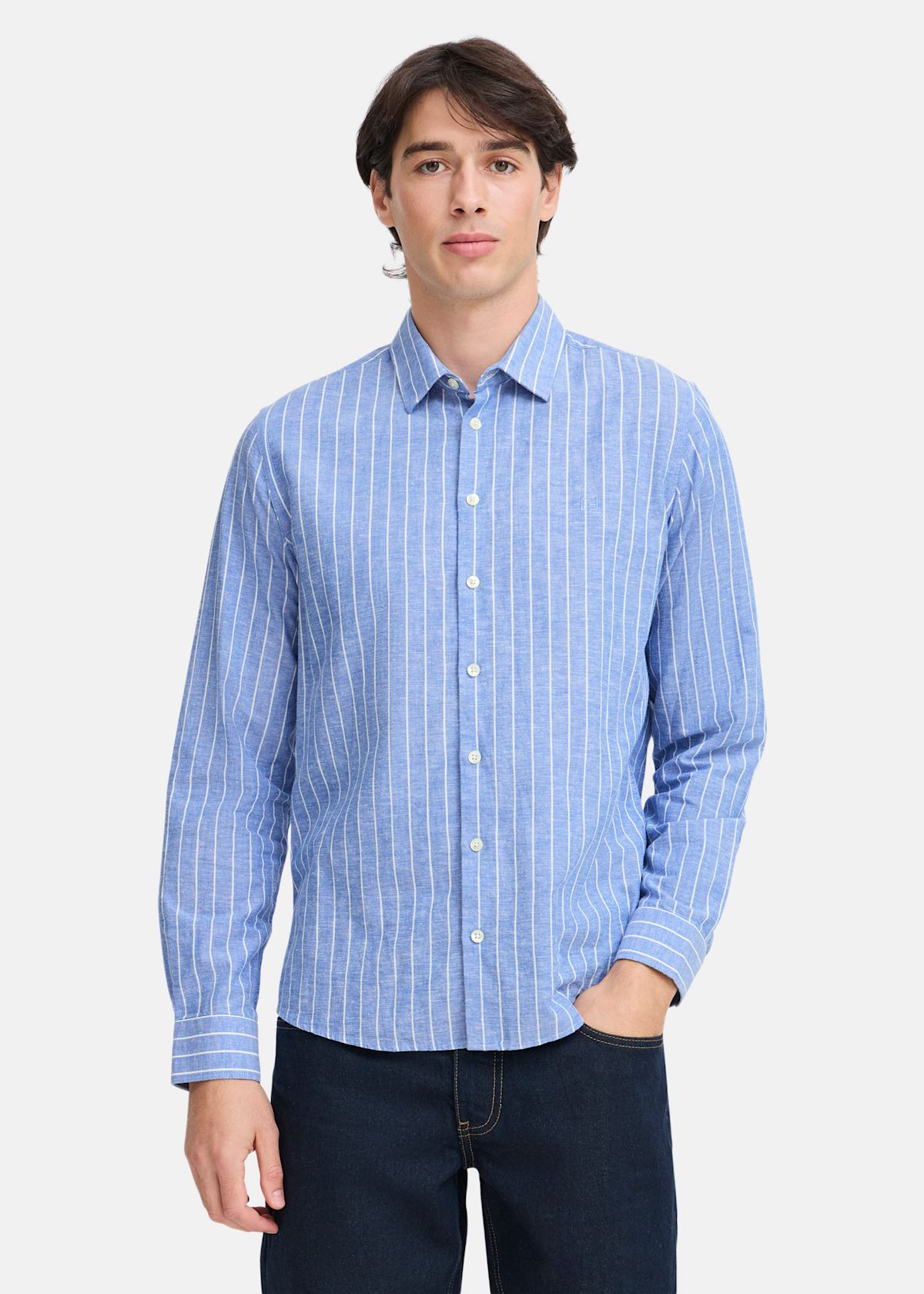 CFANDRÉ LS wide stripe linen m |  - sv-se - herr - klader - skjortor-piketrojor - skjortor - langarmade-skjortor | Padelspecialisterna