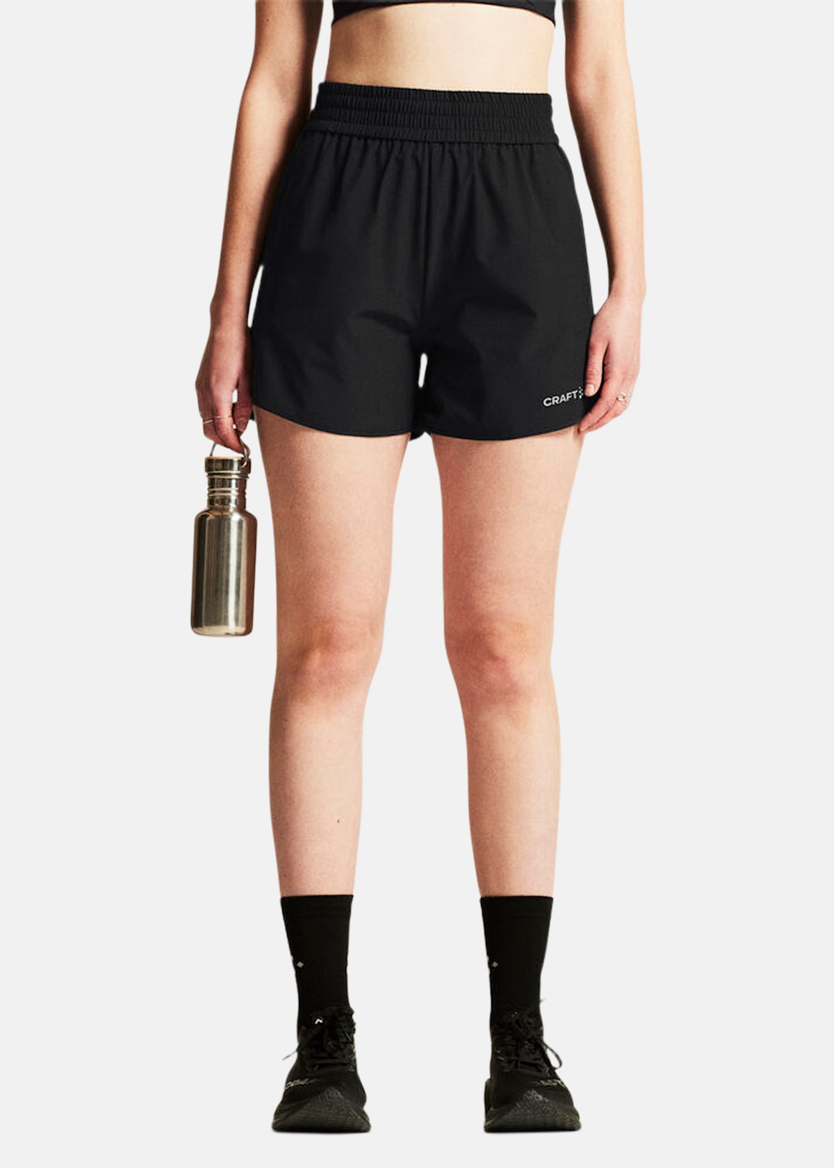 CORE ESSENCE SHORTS W |  - sv-se - dam - klader - shorts - lopar-traningsshorts - traningsshorts | Padelspecialisterna