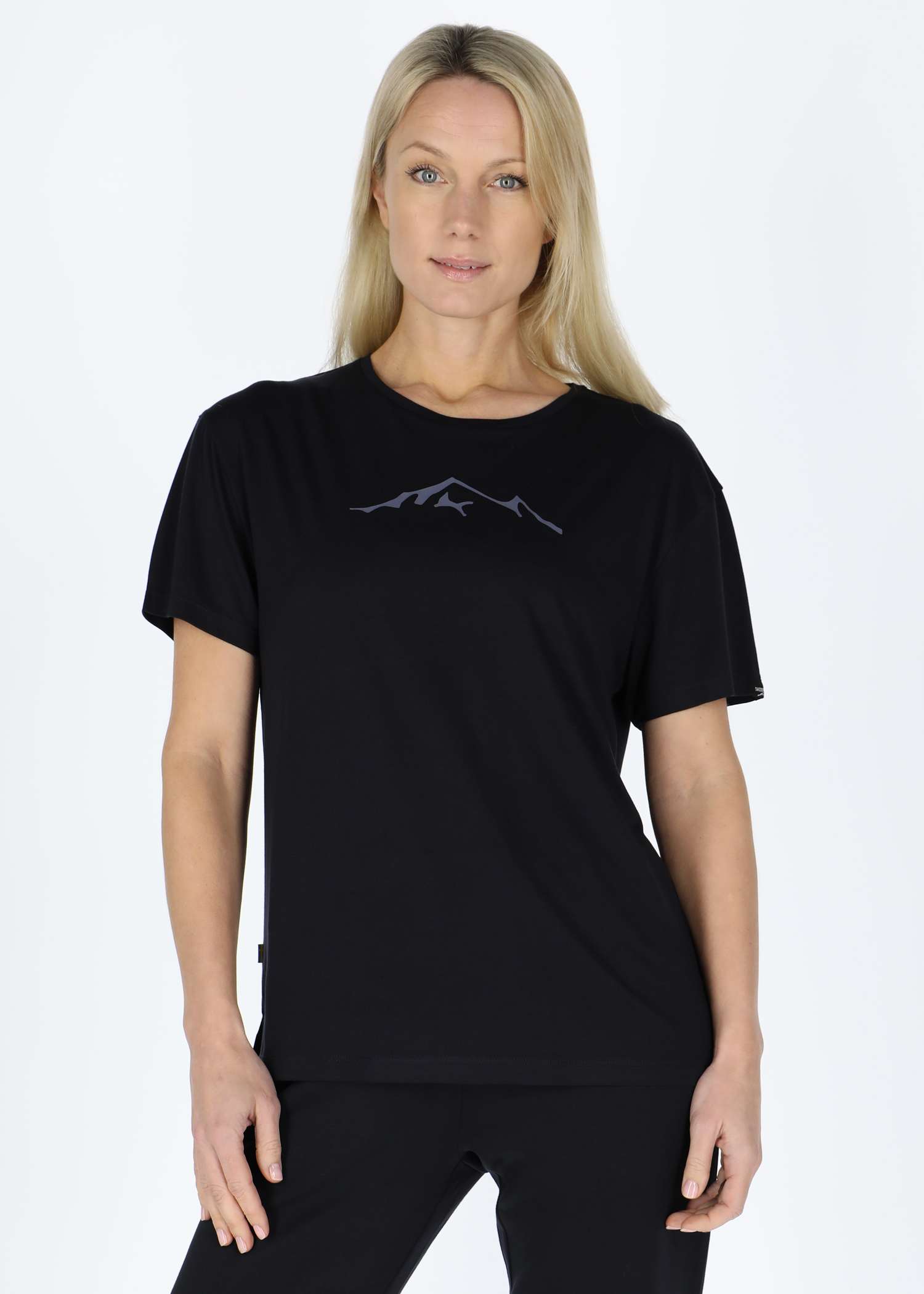 Swedemount Lounge Tee t-shirts dam