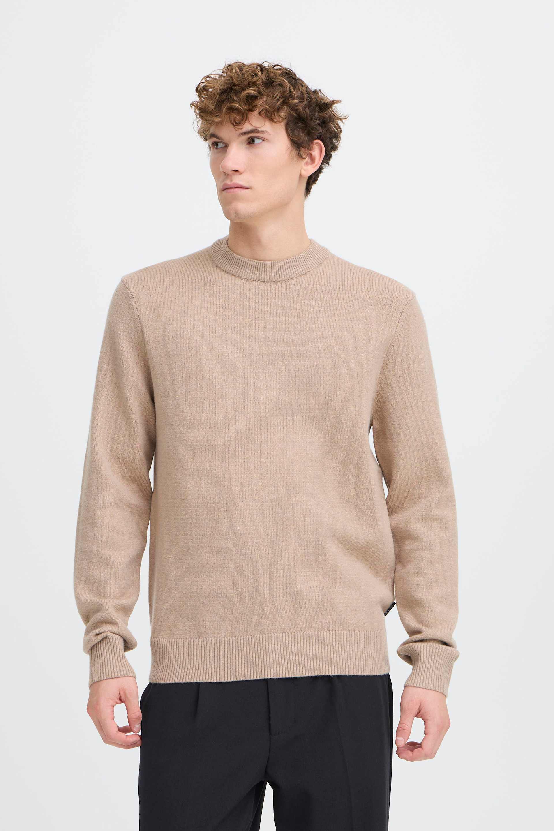 Casual Friday CFANDRO 0247 CREW NECK KNIT stickade tröjor herr