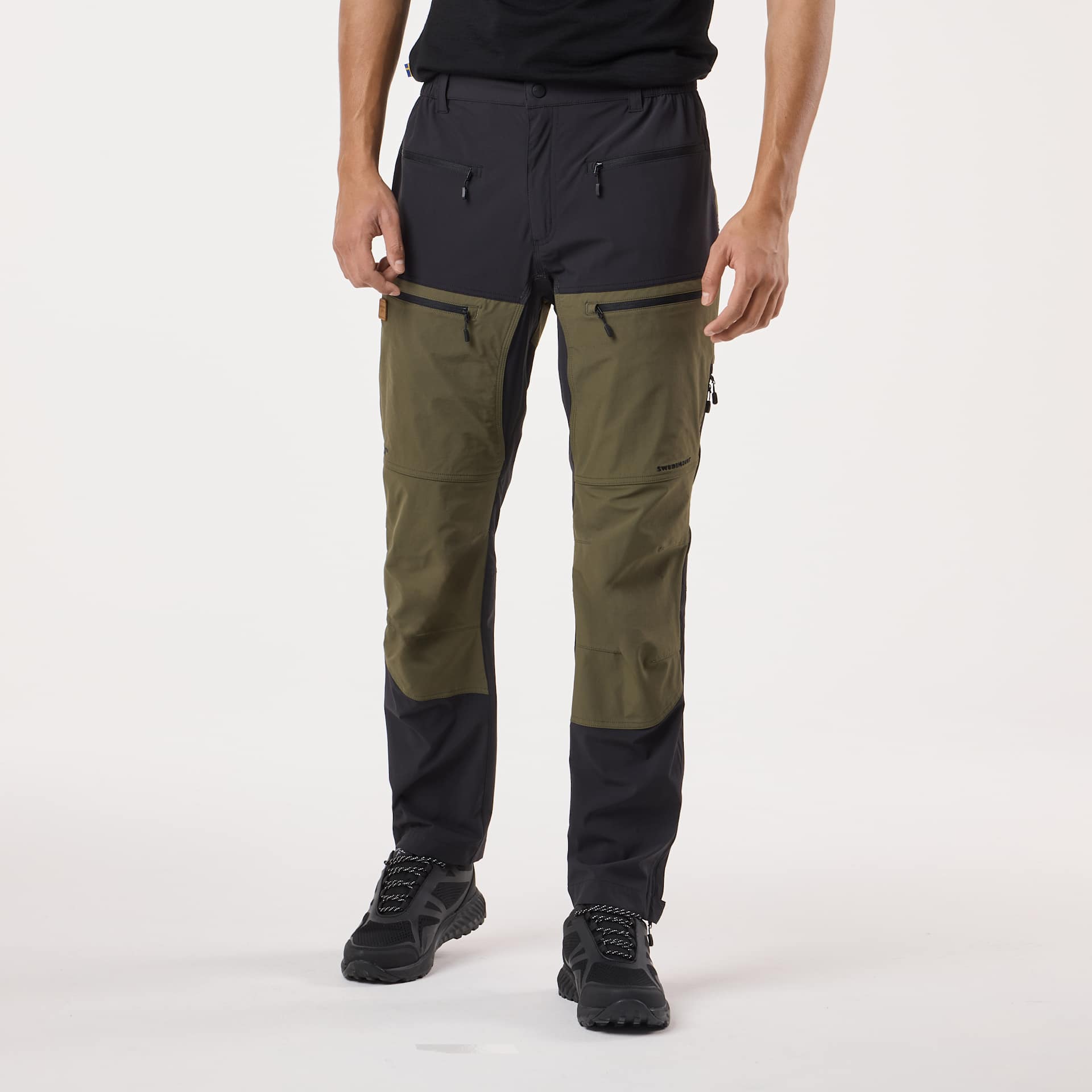 Black/Olive