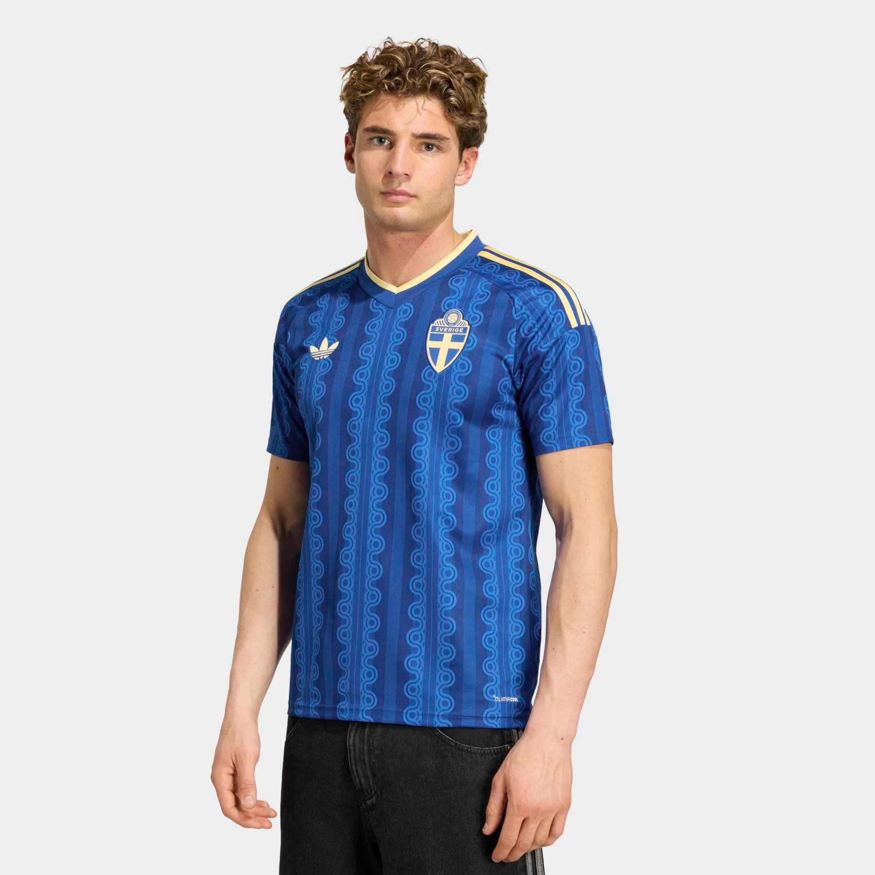 Adidas SVFF A JSY t-shirts herr