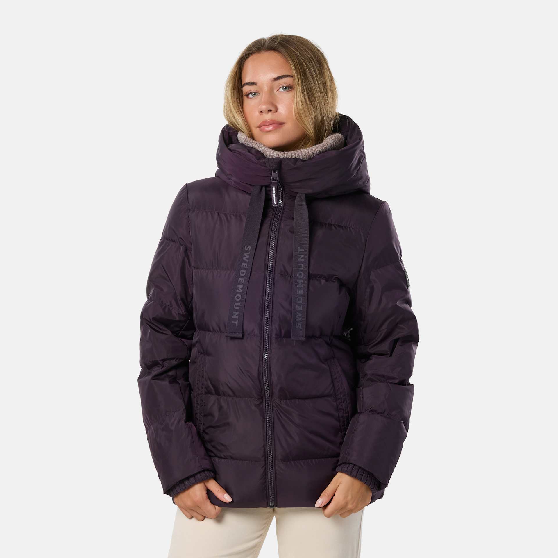 Dk. Plum