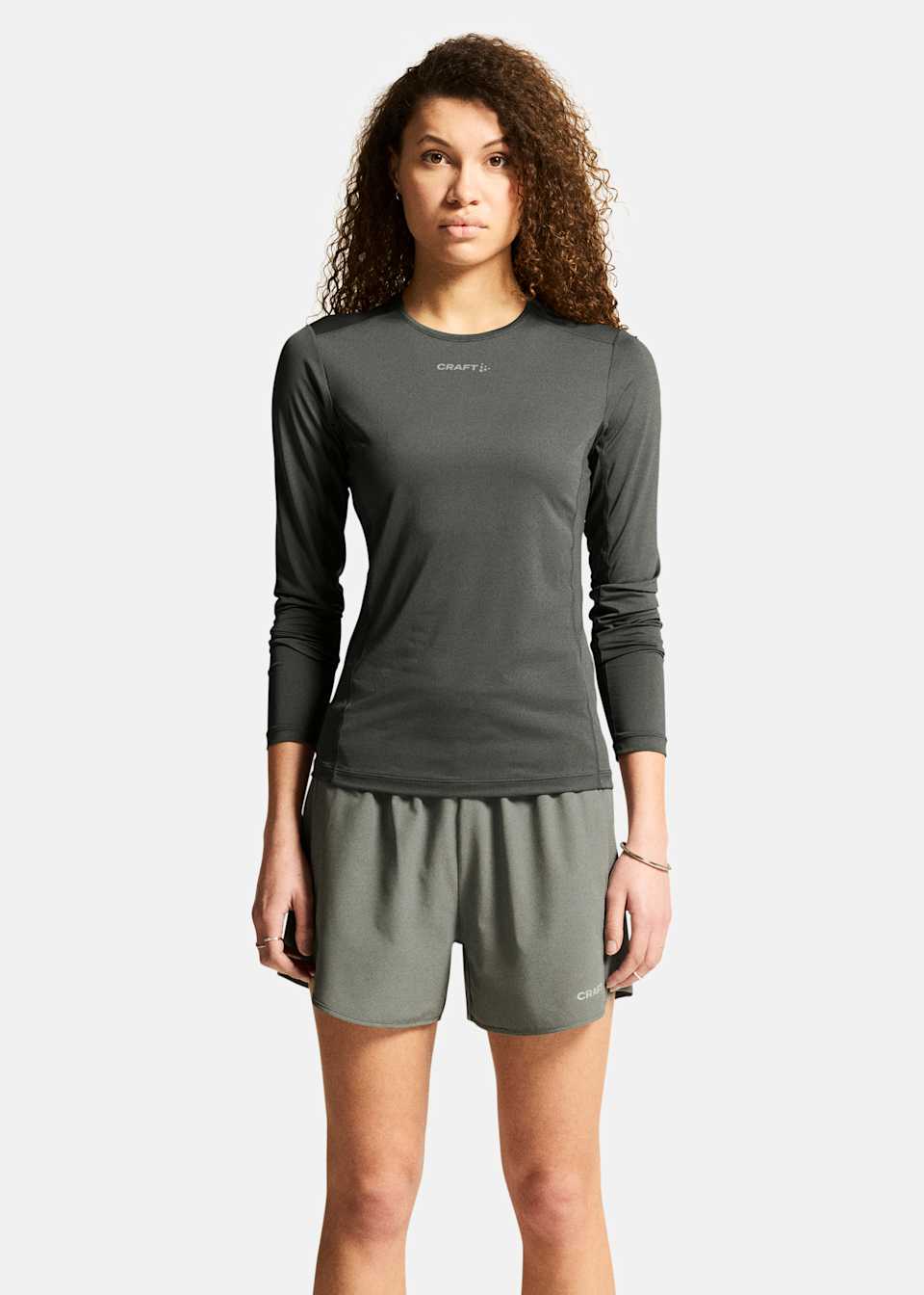 ADV ESSENCE LS TEE 2 W