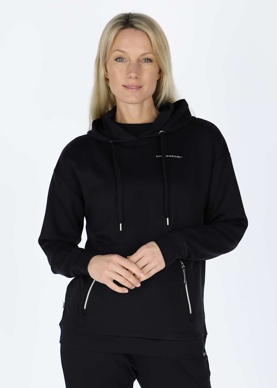 Lounge Hood W